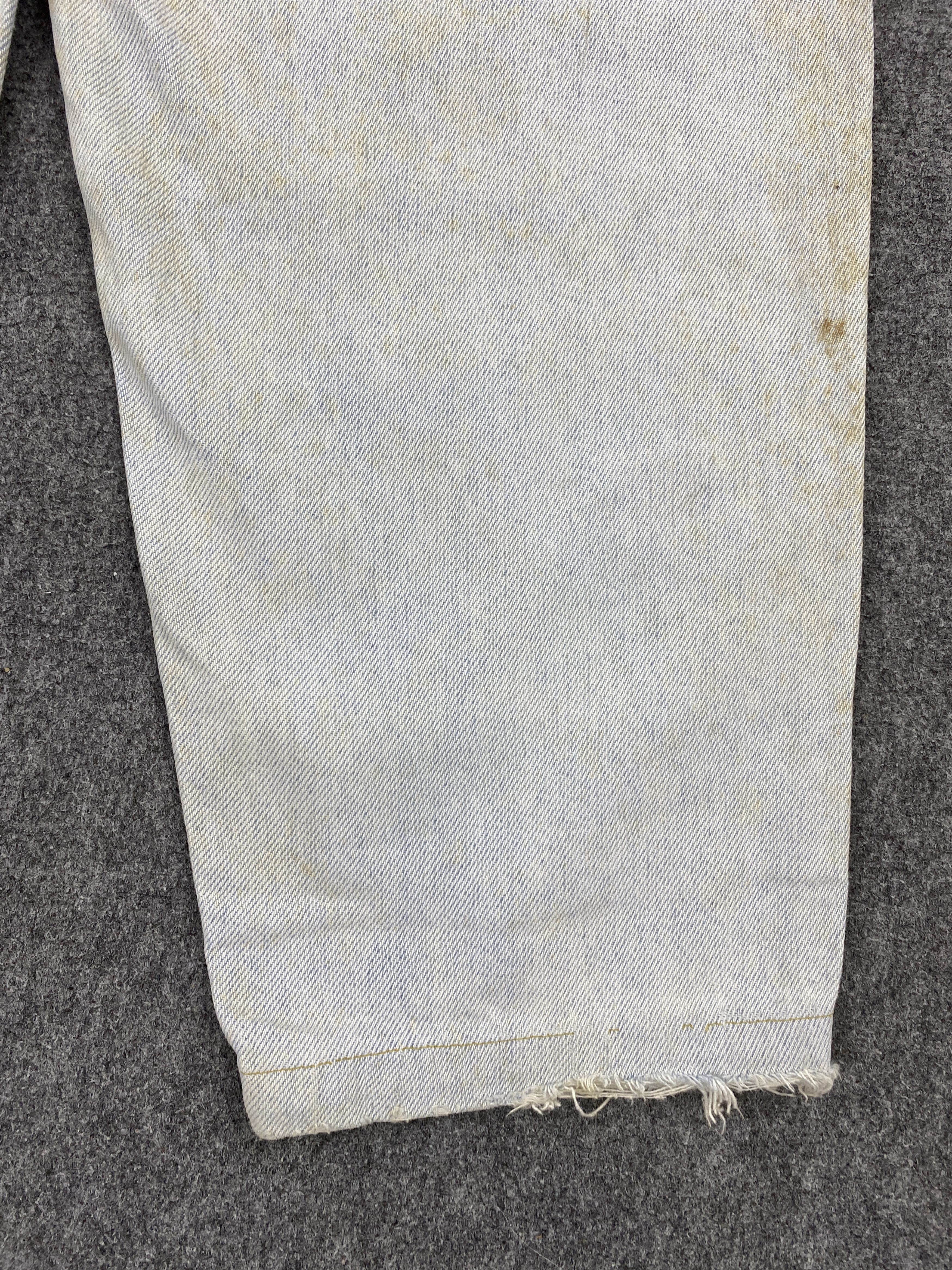 Levi's × Vintage Light Washed Vintage 90s Levis 560 Orange Tabs Jeans Size US 29 - 18 Thumbnail