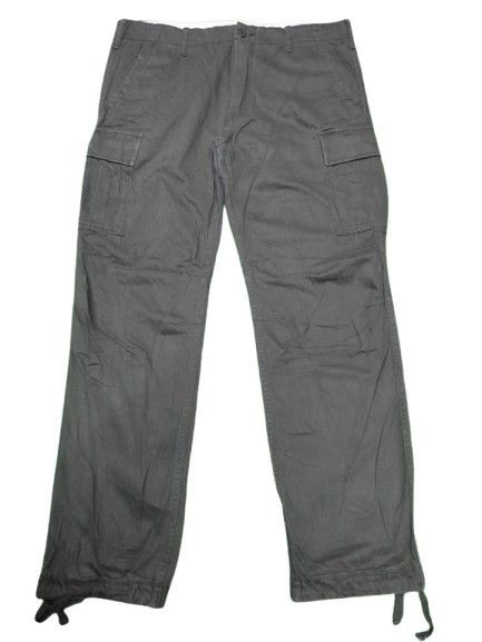 UNIQLO CARGO TACTICAL PANTS