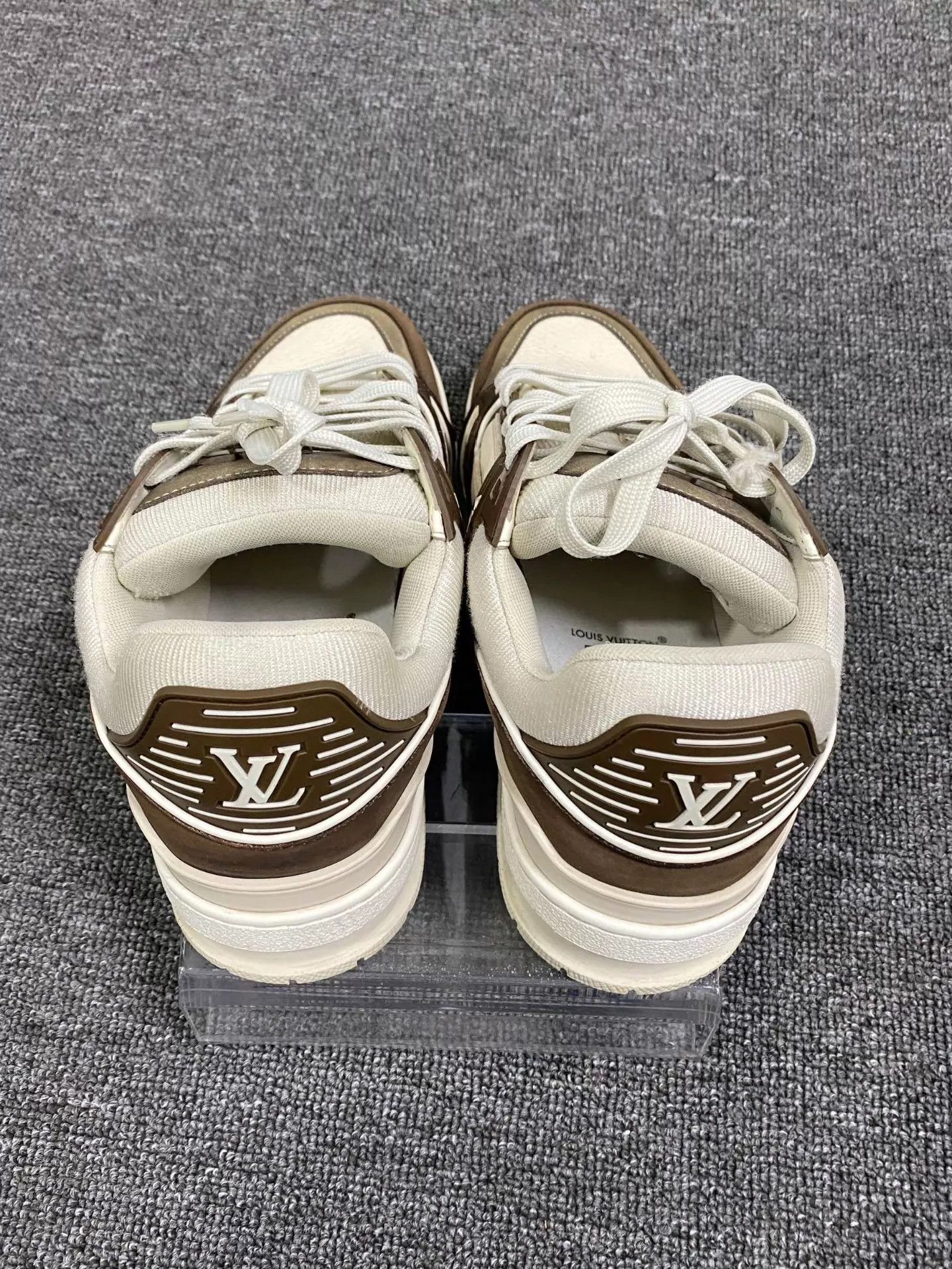 Louis Vuitton LV Mocha 98 New Trainer 40.5 Size US 7.5 / EU 40-41 - 5 Thumbnail