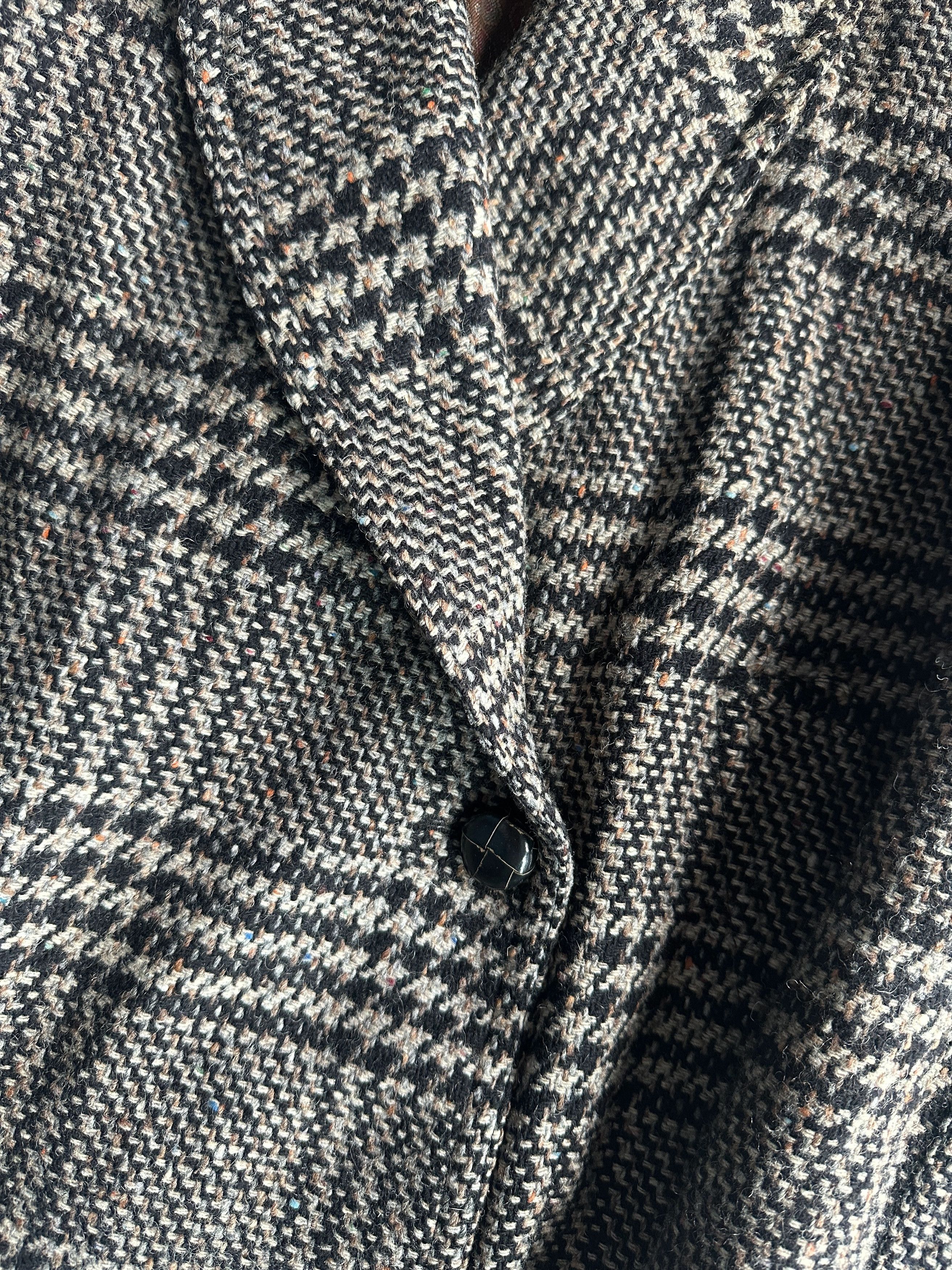 Valentino VALENTINO 1980s BOXY FIT SHAWL COLLAR PLAID JACKET Size US L / EU 52-54 / 3 - 6 Thumbnail