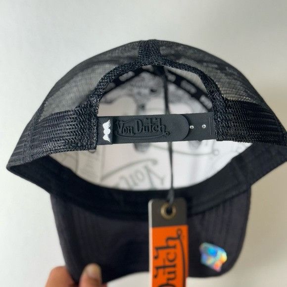 Designer × Von Dutch NWT VON DUTCH BLACK VELVET TRUCKER HAT Size ONE SIZE - 8 Thumbnail
