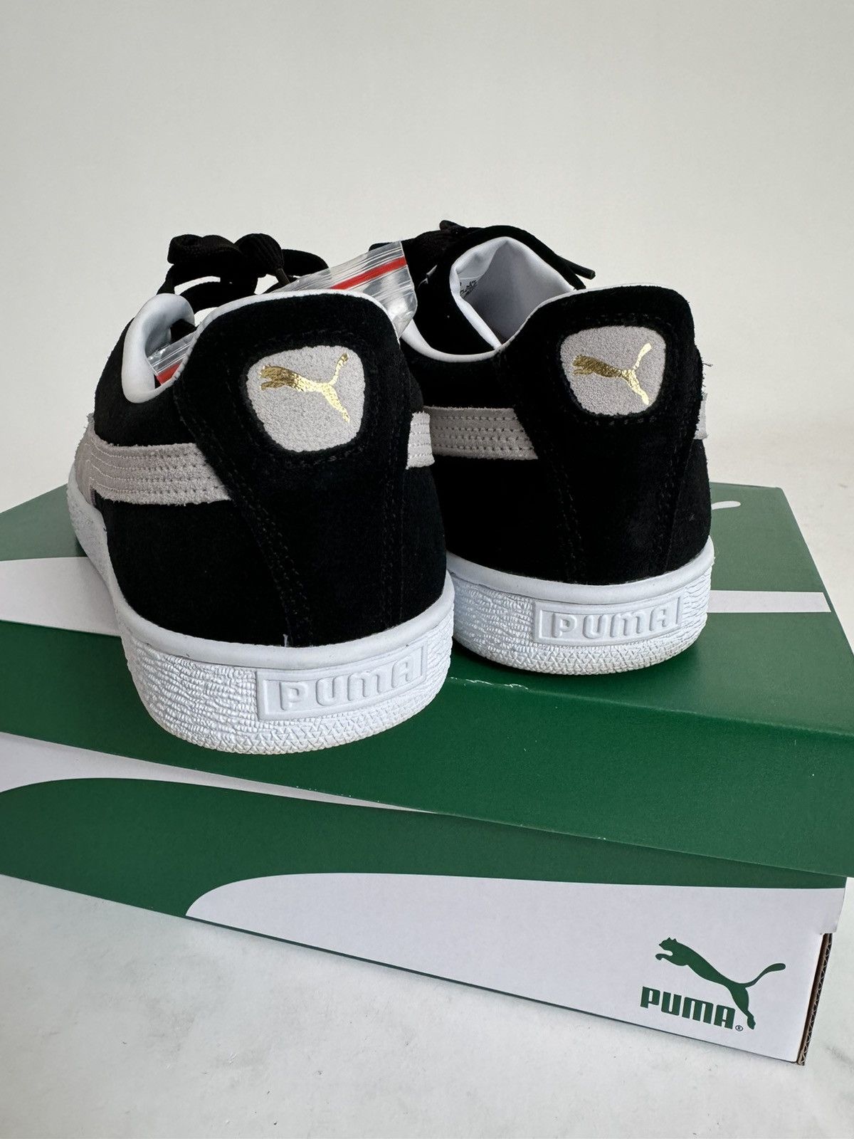 Puma Puma Classic Suede Black Size US 10.5 / EU 43-44 - 4 Thumbnail