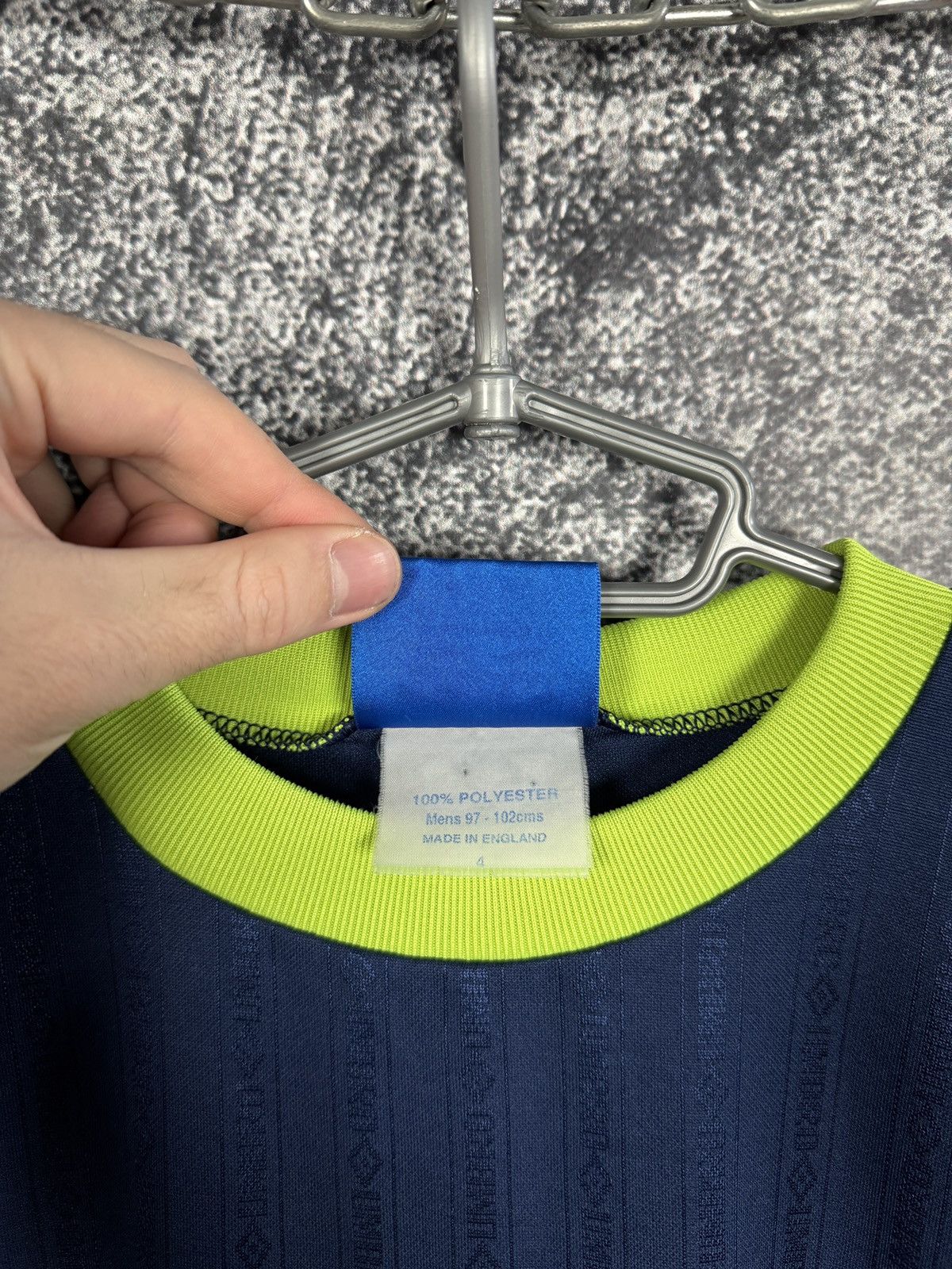 Umbro UMBRO Vintage 90s Crewneck Monogram T-Shirt Made in England Size US M / EU 48-50 / 2 - 9 Thumbnail