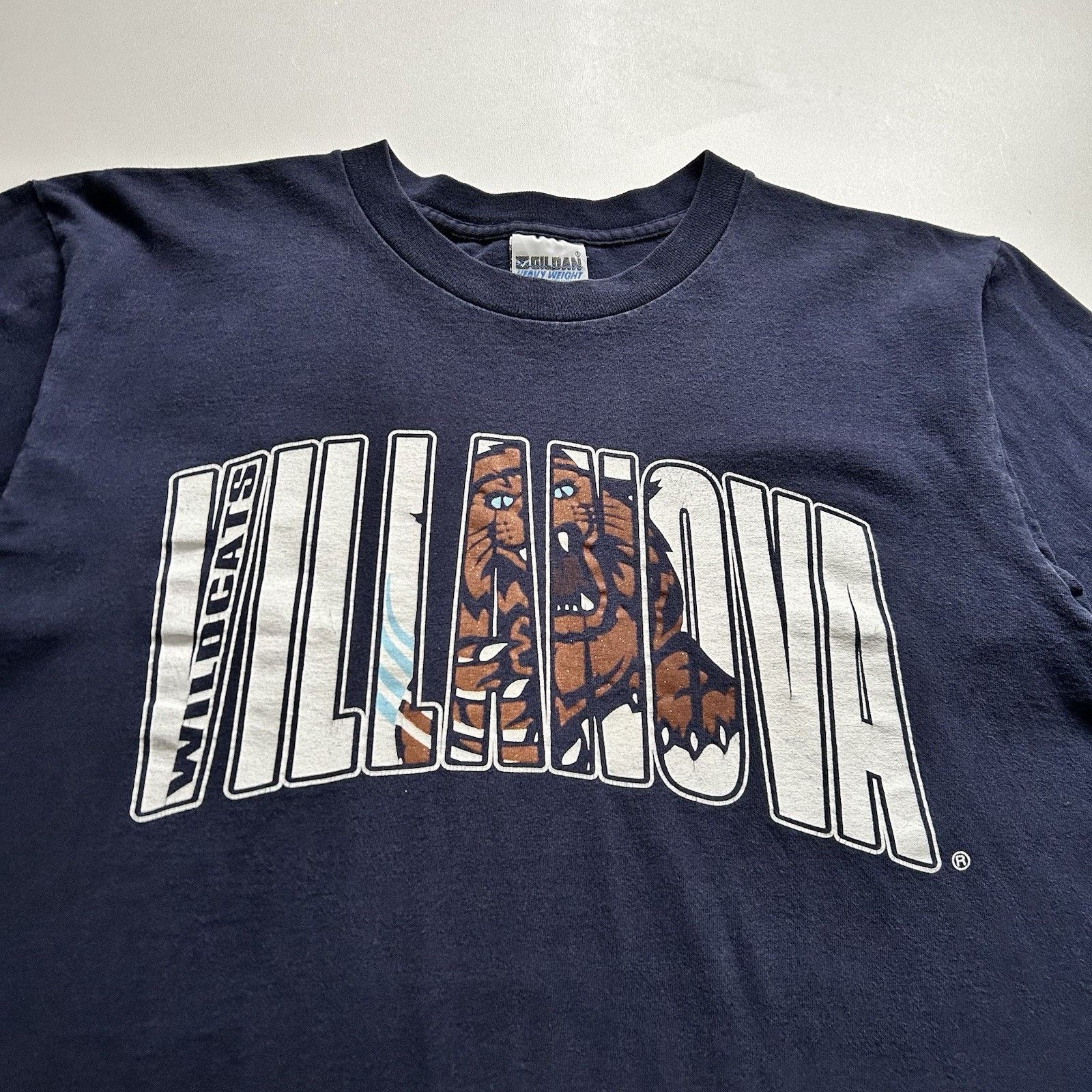 Gildan Vintage Villanova Wildcats NCAA Shirt Large 90s Made In USA Size US L / EU 52-54 / 3 - 2 Thumbnail
