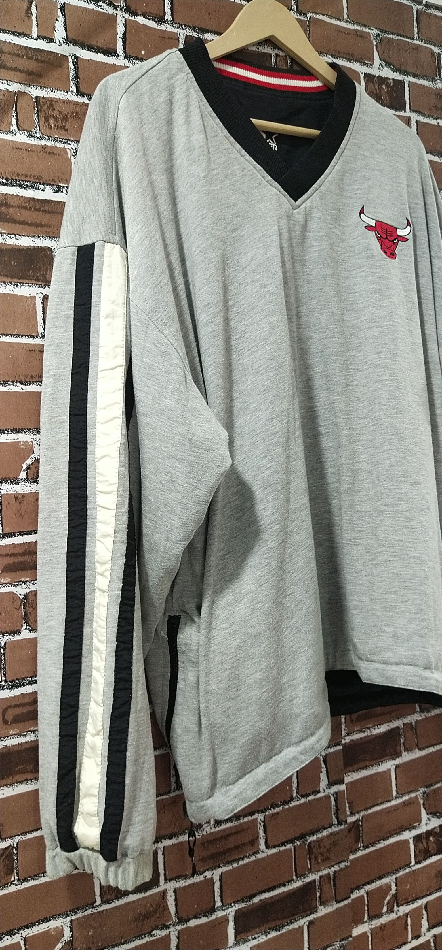 👺Final Drop Rare 2 in 1Sweater Chicago Bulls x Starter