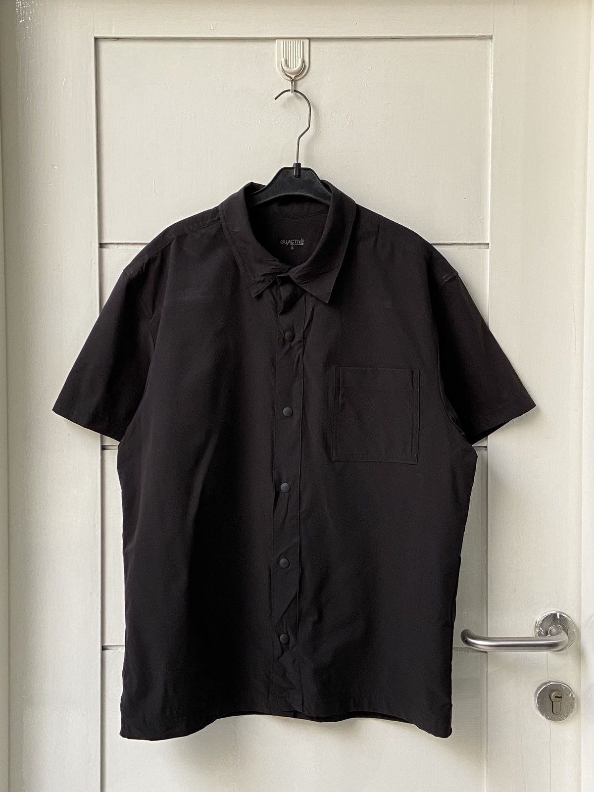 GU GU ACTIVE Black Shirt Size US M / EU 48-50 / 2 - 10 Thumbnail