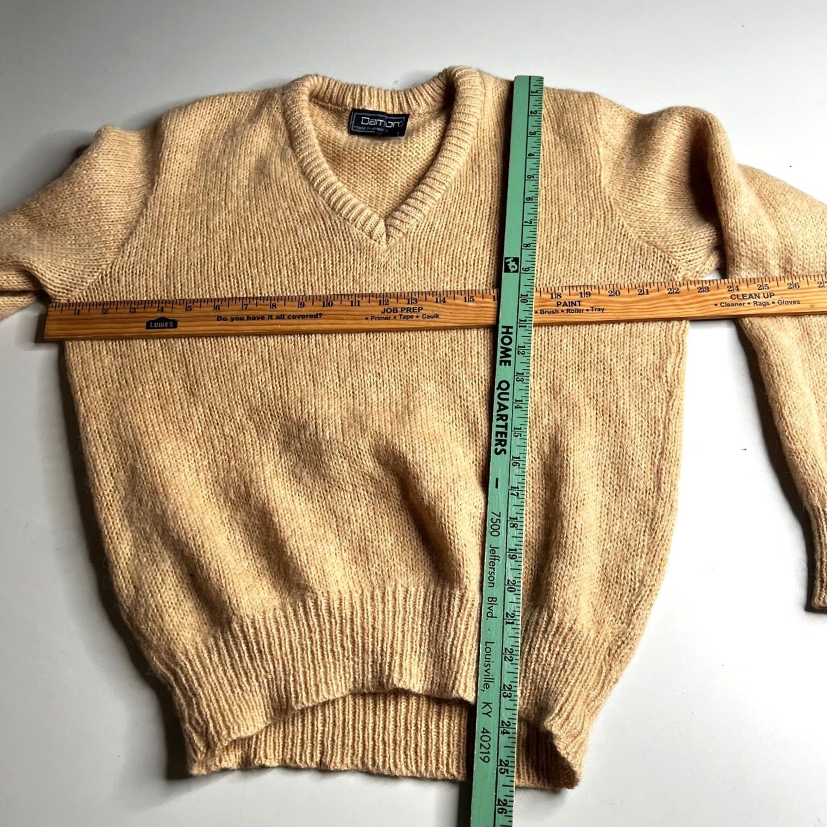 Vintage VINTAGE Damon Mohair Blend V-Neck Sweater Mens Large Camel Tan Beige 1970s Made in USA Size US L / EU 52-54 / 3 - 3 Thumbnail