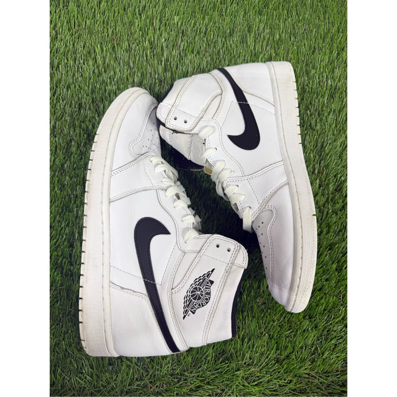 Jordan Brand Size 10 OG all Air Jordan 1 Retro OG Premium High Yin Yang W Size US 10 / EU 43 - 6 Thumbnail