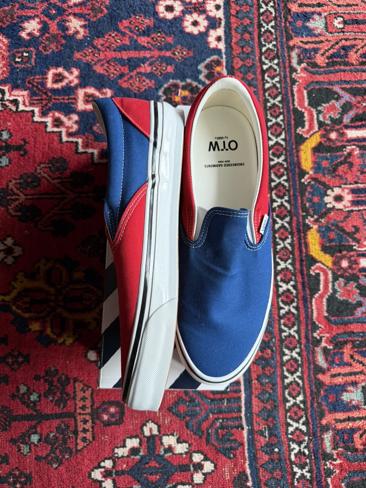 Engineered Garments × Vans OTW Classic Slip-On 98 in Red/Navy Size US 12 / EU 45 - 7 Thumbnail