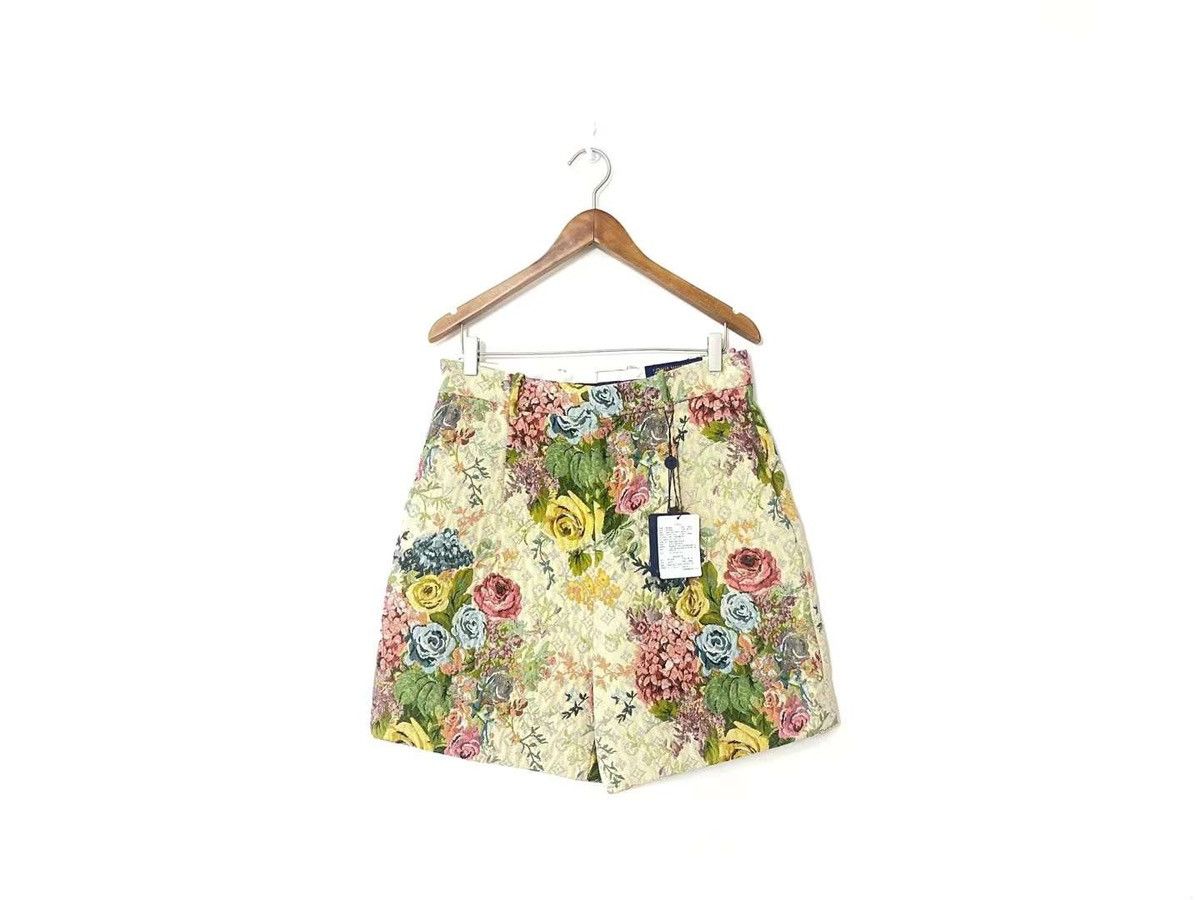 image of Louis Vuitton Floral Monogram Runway Shorts in White, Men's (Size 30)