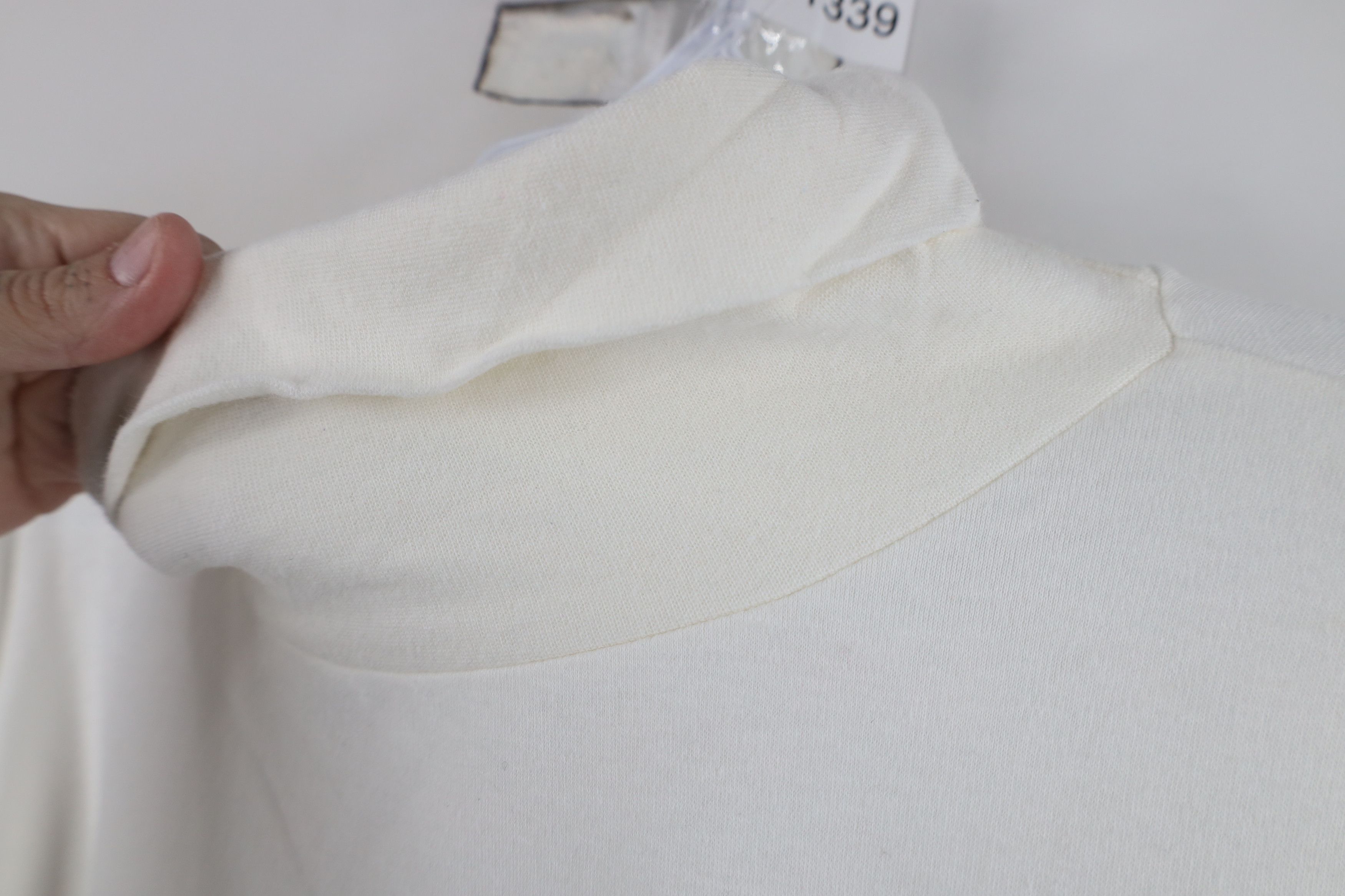 Eddie Bauer Vintage 90s Eddie Bauer Cotton Turtleneck T-Shirt White USA Size US XL / EU 56 / 4 - 6 Thumbnail