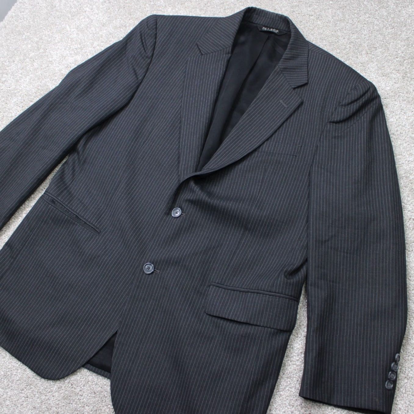 Jos. A. Bank Jos. A. Bank Blazer Mens 42 Regular Gray Pinstriped 100% Wool Two-Button Single Vent Blazer Jacket Size 42R - 3 Thumbnail
