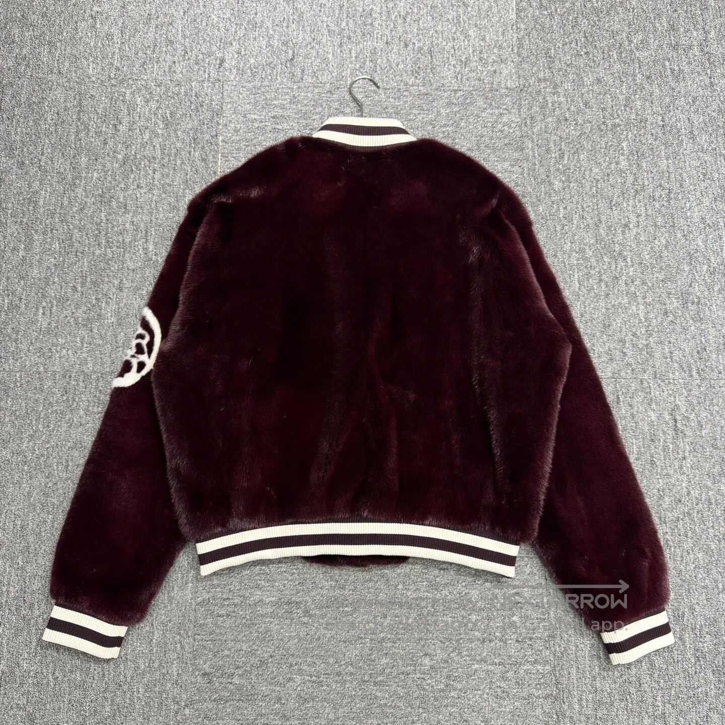 Louis Vuitton Louis Vuitton Letter-patterned mink fur jacket| Size US M / EU 48-50 / 2 - 2 Thumbnail