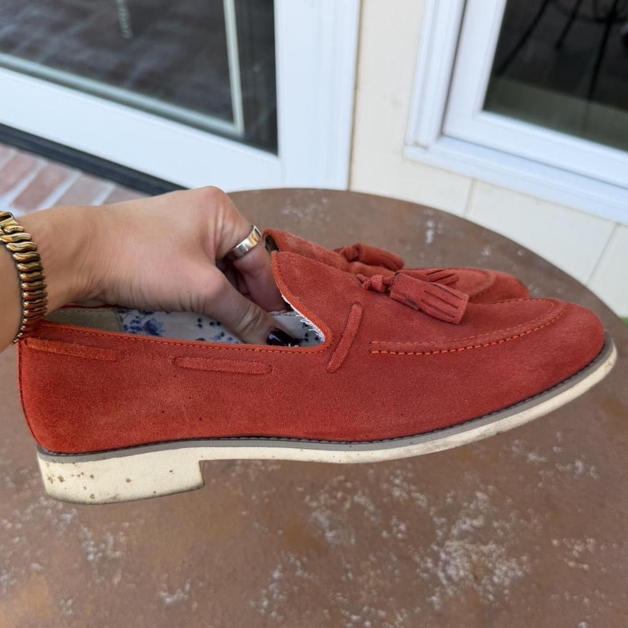 Zara Zara men’s Orange suede loafers with tassels sz 8 Size US 8 / EU 41 - 3 Thumbnail