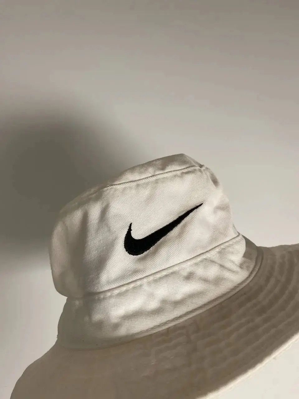 Nike NIKE VINTAGE 90s SWOOSH BUCKET HAT Size ONE SIZE - 3 Thumbnail