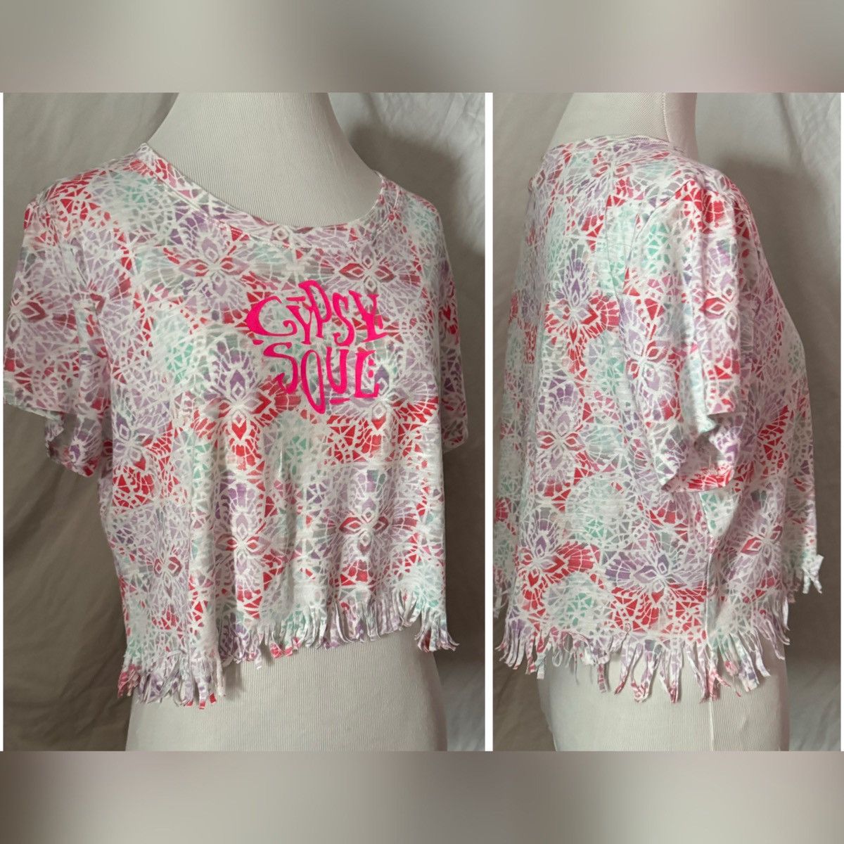 Aeropostale Gypsy Soul, Reworked, Kaleidoscope Print, Cropped Baby Tee Size S / US 4 / IT 40 - 4 Thumbnail