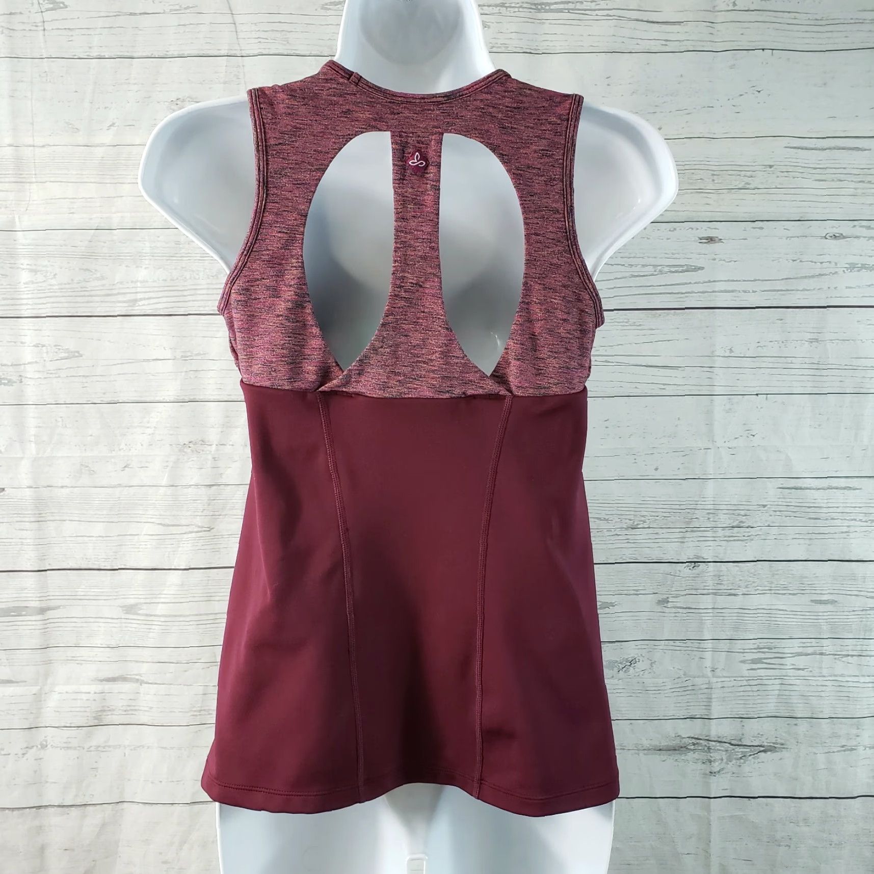 Prana prAna Womens Tank Top M Maroon Scoop Neck Cut Outs Shirt Sleeveless Activewear Womens 90s? Size M / US 6-8 / IT 42-44 - 4 Thumbnail