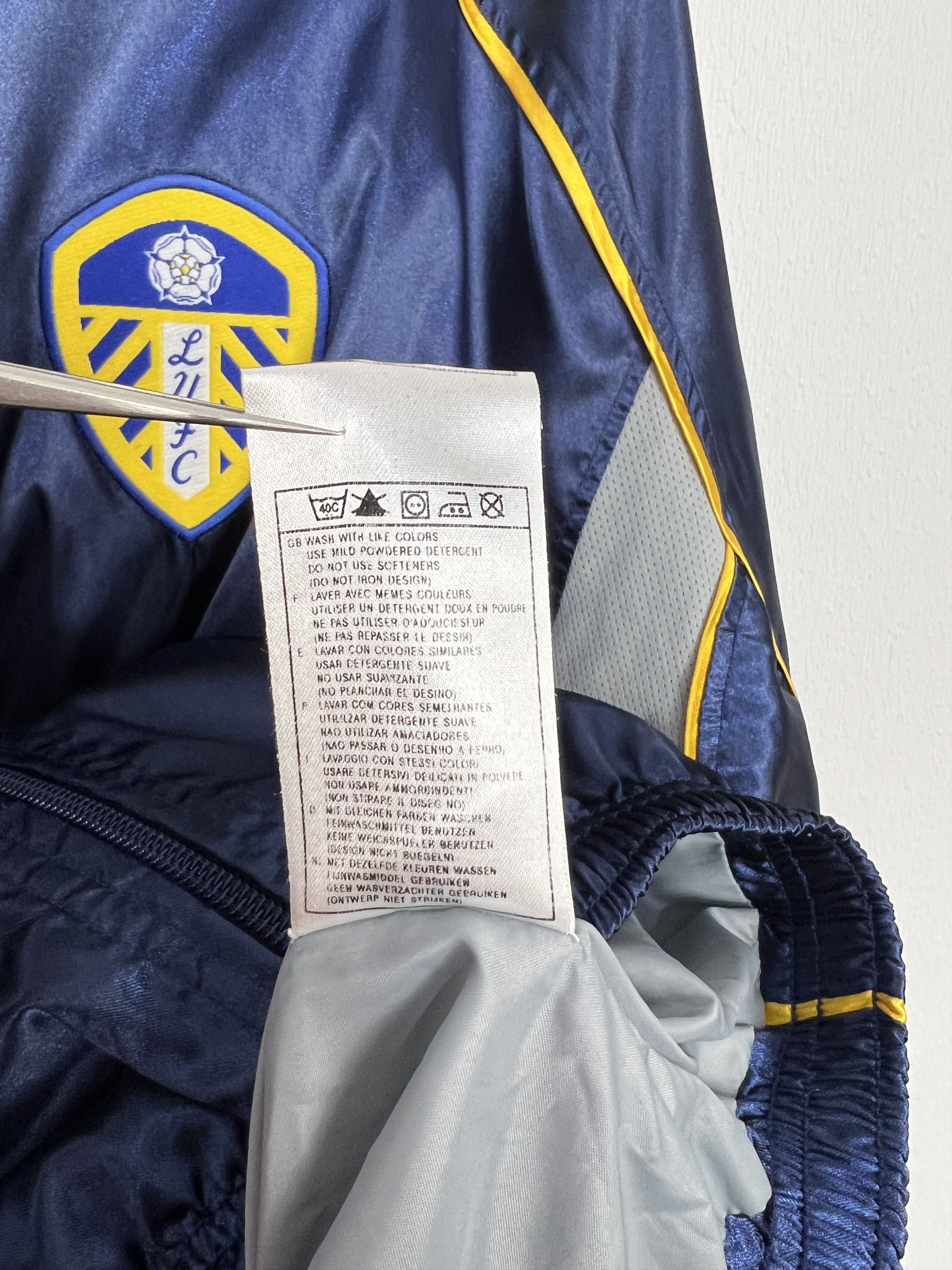 Nike Vintage 90's Nike Leeds United Football Satin Jacket Soccer Size US M / EU 48-50 / 2 - 12 Thumbnail