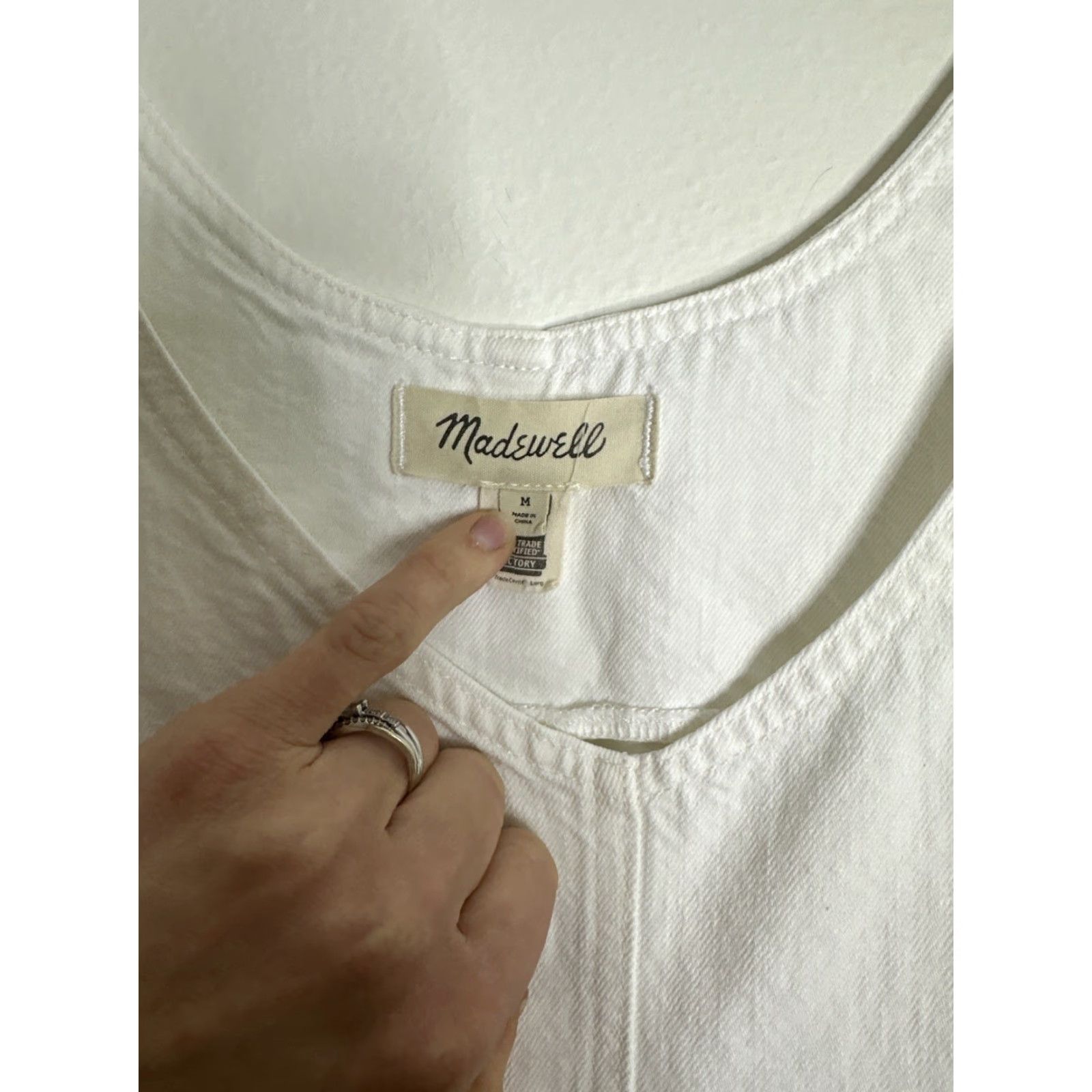 Madewell MADEWELL Overalls Women’s Medium White Kangaroo Pocket Maternity Bib Size 32" / US 10 / IT 46 - 4 Thumbnail