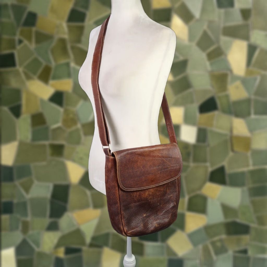 Marc O'Polo Marc O'Polo Crossbody Bag Women's Brown Leather Medium Distressed Purse Bag Size ONE SIZE - 1 Thumbnail
