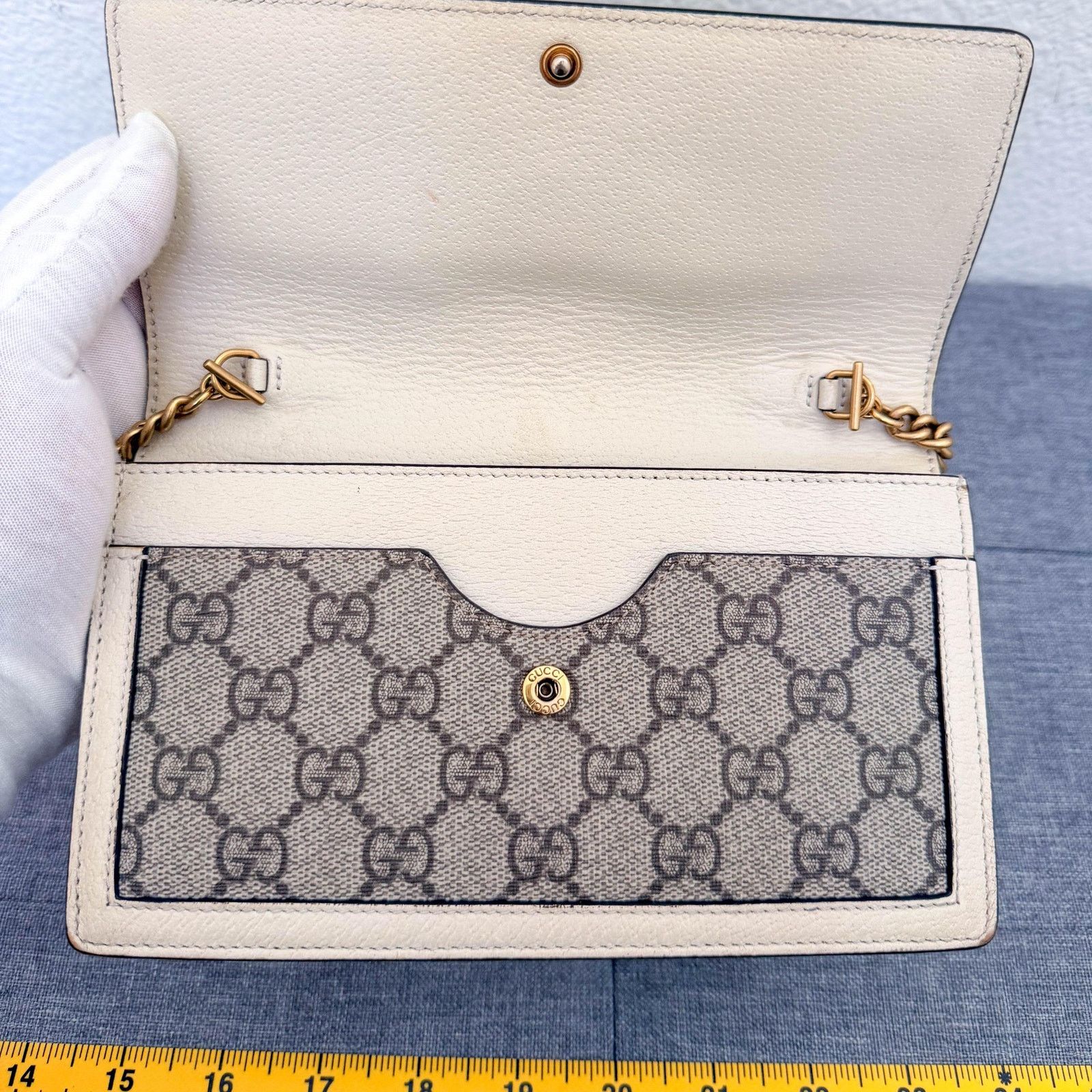 Gucci Authentic Gucci Dionysus Bee GG Supreme Chain Shoulder Bag Size ONE SIZE - 8 Thumbnail