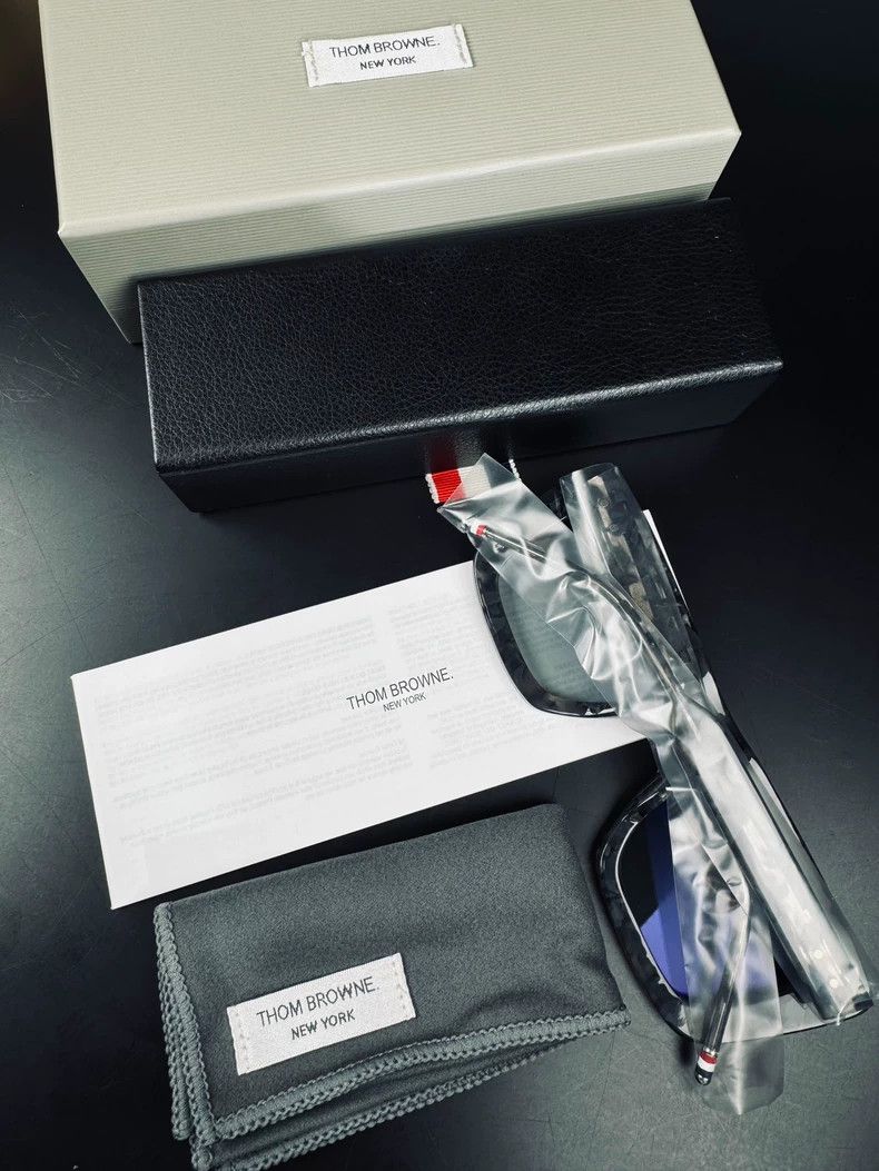 Thom Browne Thom Browne Size OSTBS-415 sunglasses 2501-Nextarrow Size ONE SIZE - 3 Thumbnail