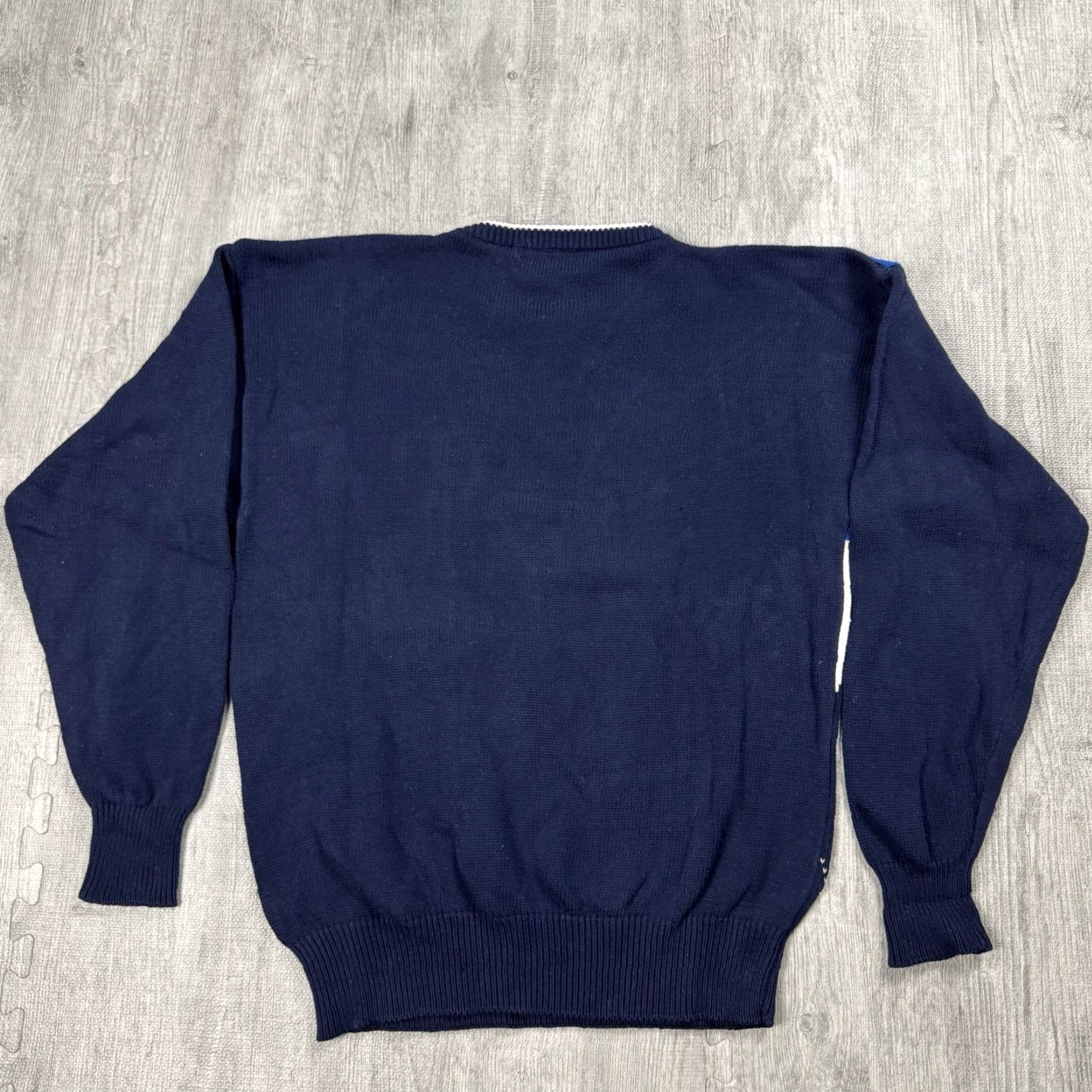 Vintage VINTAGE 90s CF Hathaway Mens Blue Cotton Argyle Diamond Knit Sweater Pullover Long Sleeve All Seasons Size US L / EU 52-54 / 3 - 5 Thumbnail