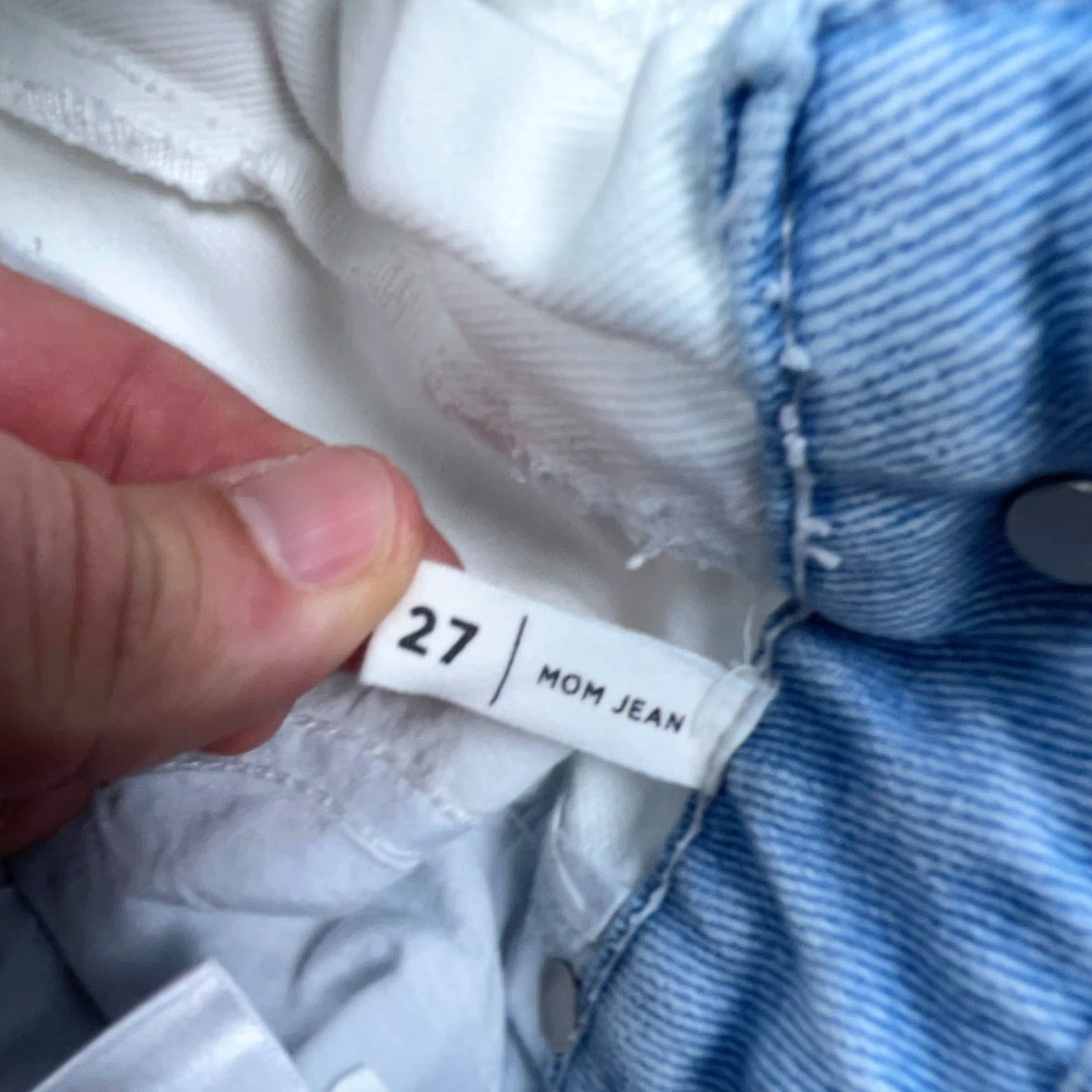 Pacsun PacSun Jeans Women 27 Mom Blue White Med Wash Ripped Holes Knee Ladies Pant Size 27" / US 4 / IT 40 - 6 Thumbnail