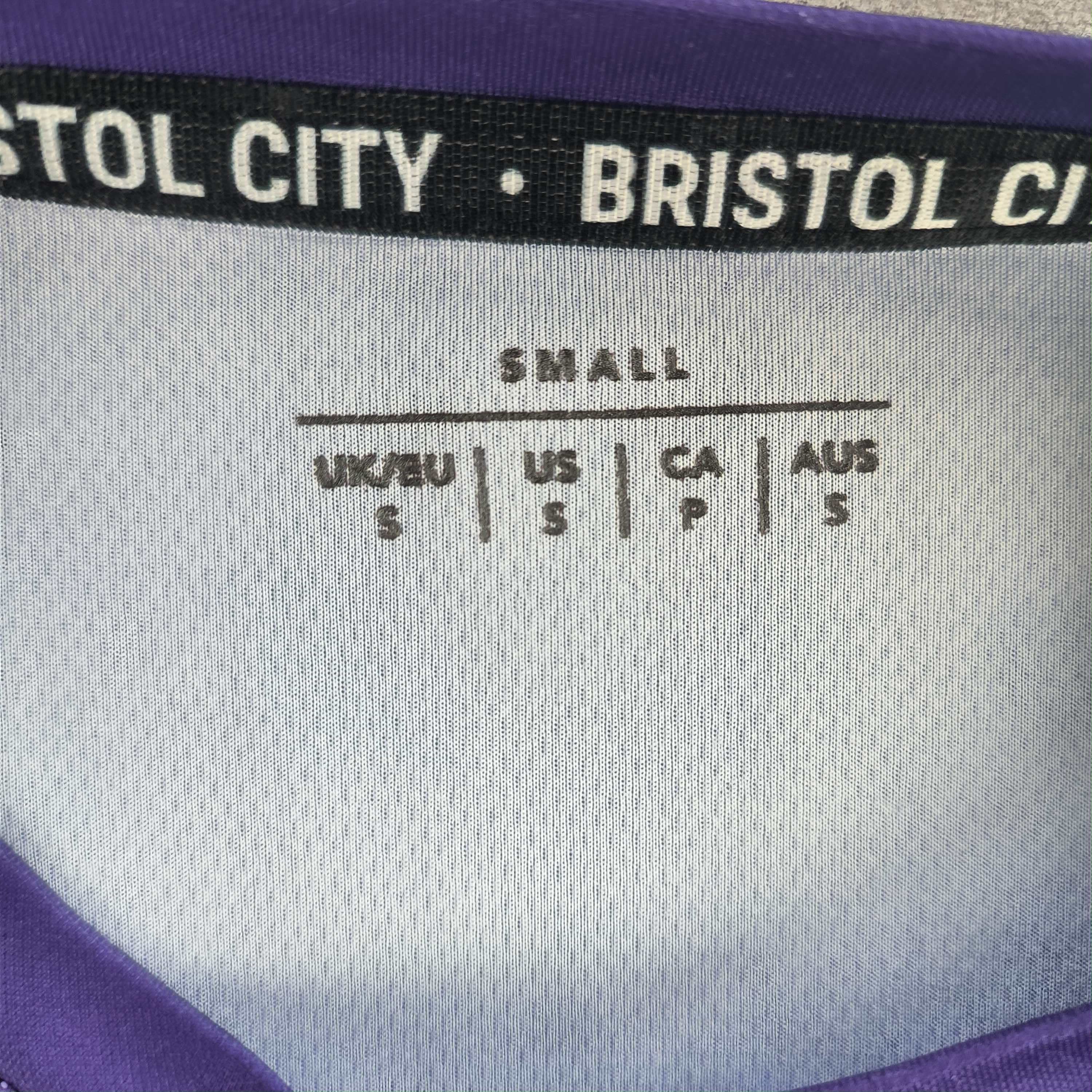 Other Bristol City 2024-25 O’Neills training football jersey sz S Size US L / EU 52-54 / 3 - 4 Thumbnail