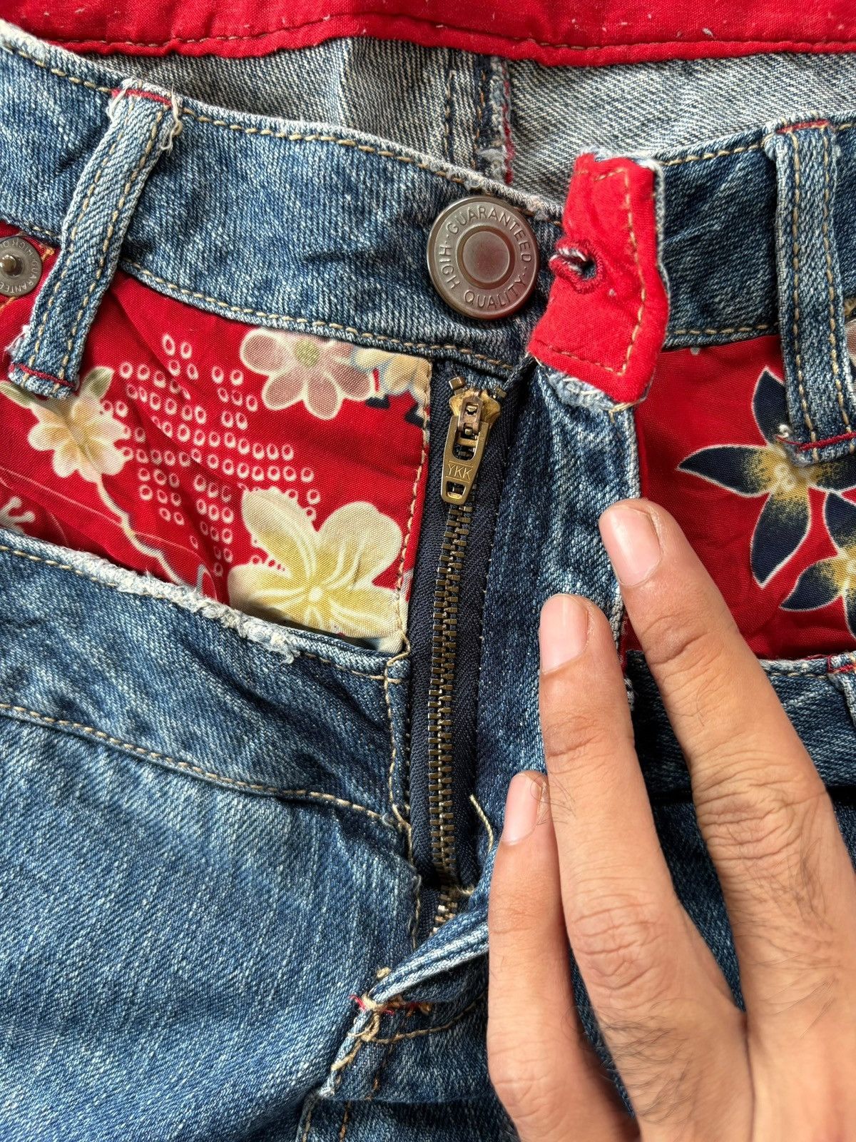 Japanese Brand Vintage Japanese Double Waist Distress Patch Loose Jeans Size 30" / US 8 / IT 44 - 3 Thumbnail