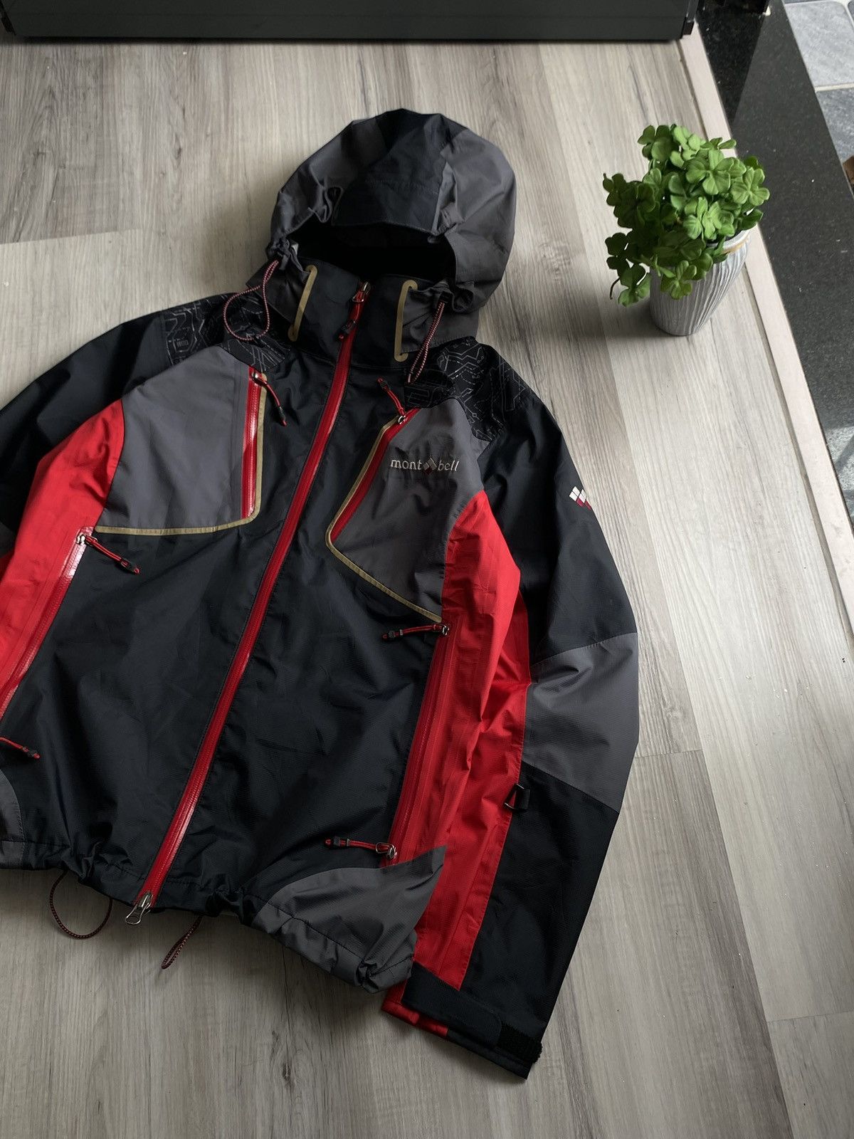 だ　mont-bell GORE-TEX tech shell Jacke Montbell Gore-Tex Technical Shell Jacket Outdoor