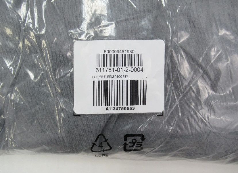 Balenciaga × Gap × Kanye West Yeezy Gap Balenciaga Balenciaga × Gap × Kanye West Yeezy Gap Balenciaga