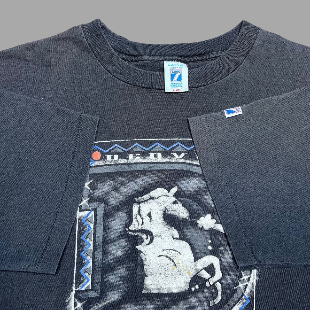Logo 7 × NFL × Vintage 1994 NFL Denver Broncos Spell Out Graphic Logo 7 Graphic Tee Size US XL / EU 56 / 4 - 2 Thumbnail