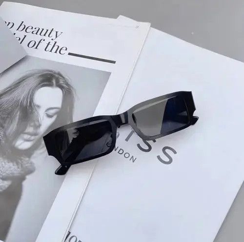 Designer Vintage square frame sunglasses Size ONE SIZE - 3 Thumbnail