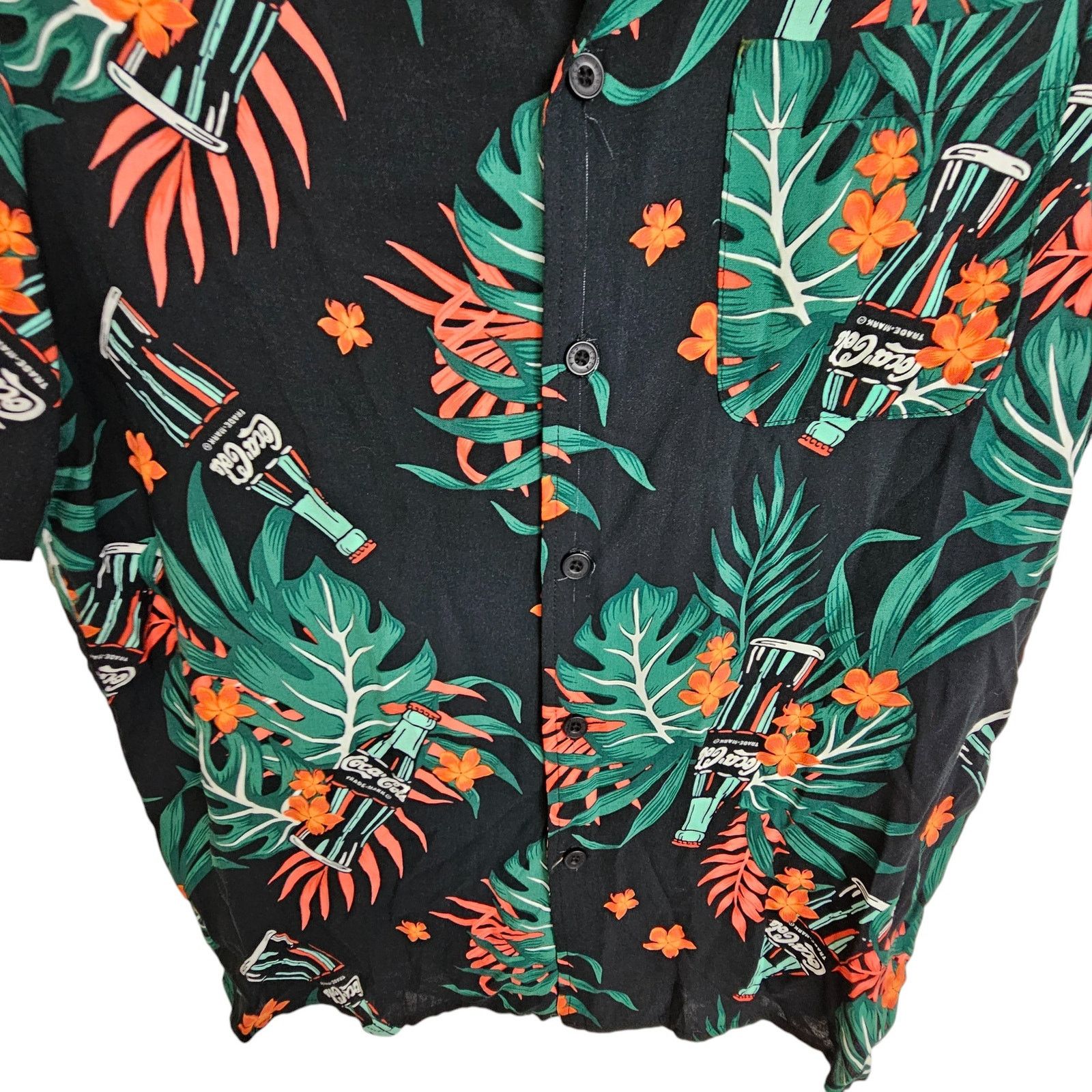 Coca Cola Coca Cola Mens Floral Shirt Hawaiian Sz S All Over Print Size S / US 4 / IT 40 - 3 Thumbnail