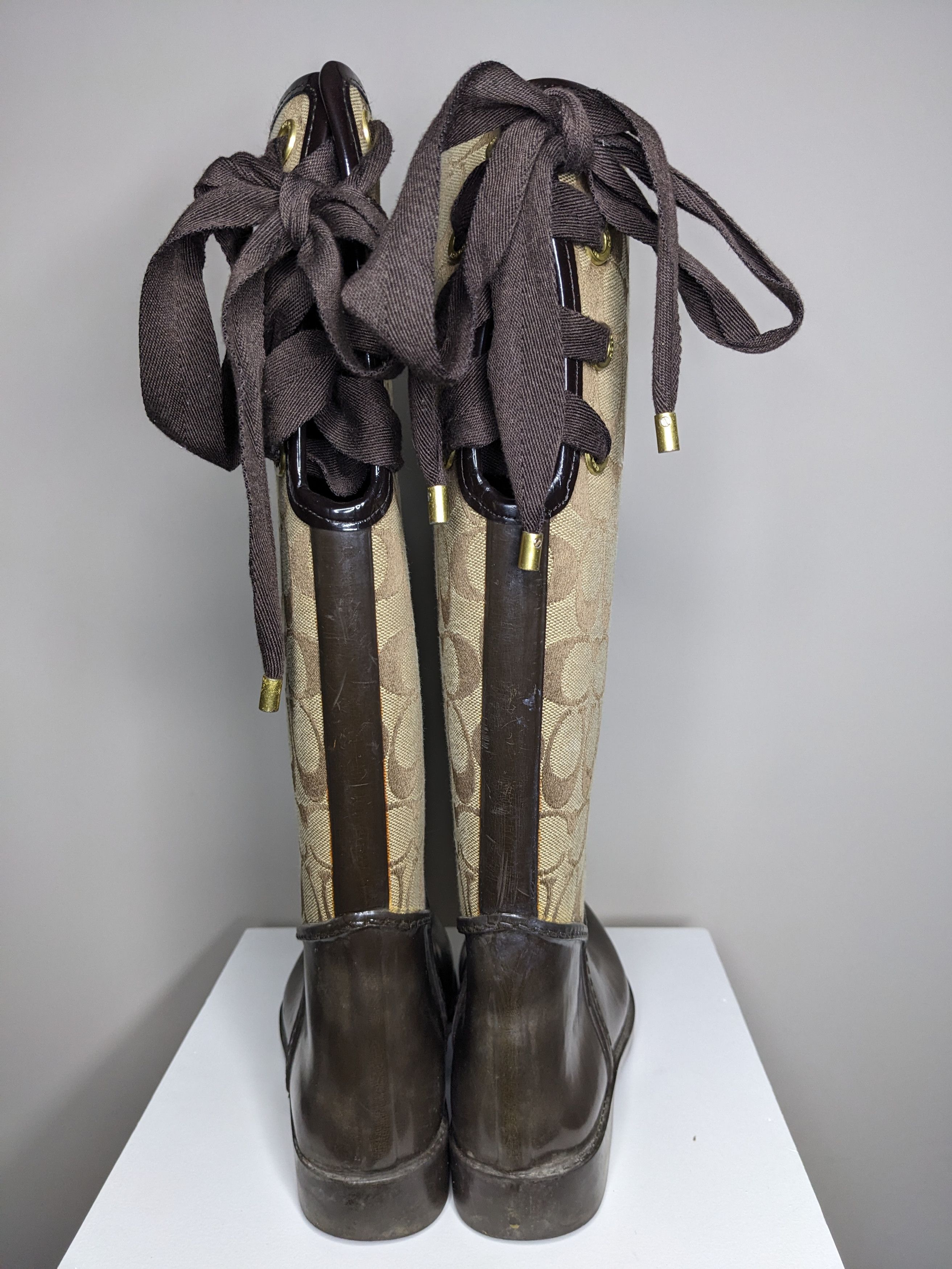 Coach Coach Tristee Signature Print Lace Up Rain Boots Size 5B AOP Size US 5 / IT 35 - 3 Thumbnail