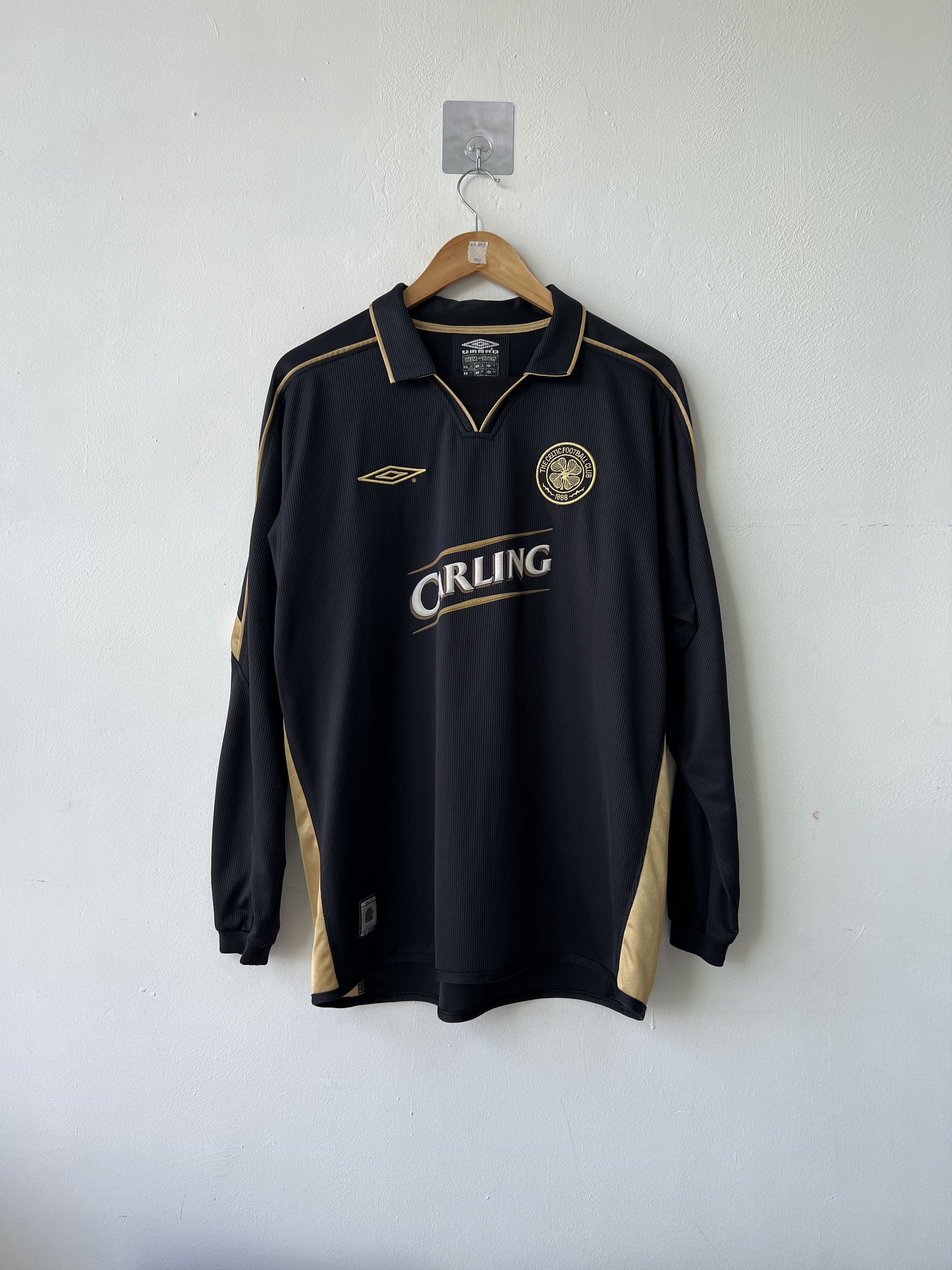 Umbro (M) Celtic 2003-04 Away Long Sleeve Kit Larsson #7 Size US M / EU 48-50 / 2 - 2 Thumbnail