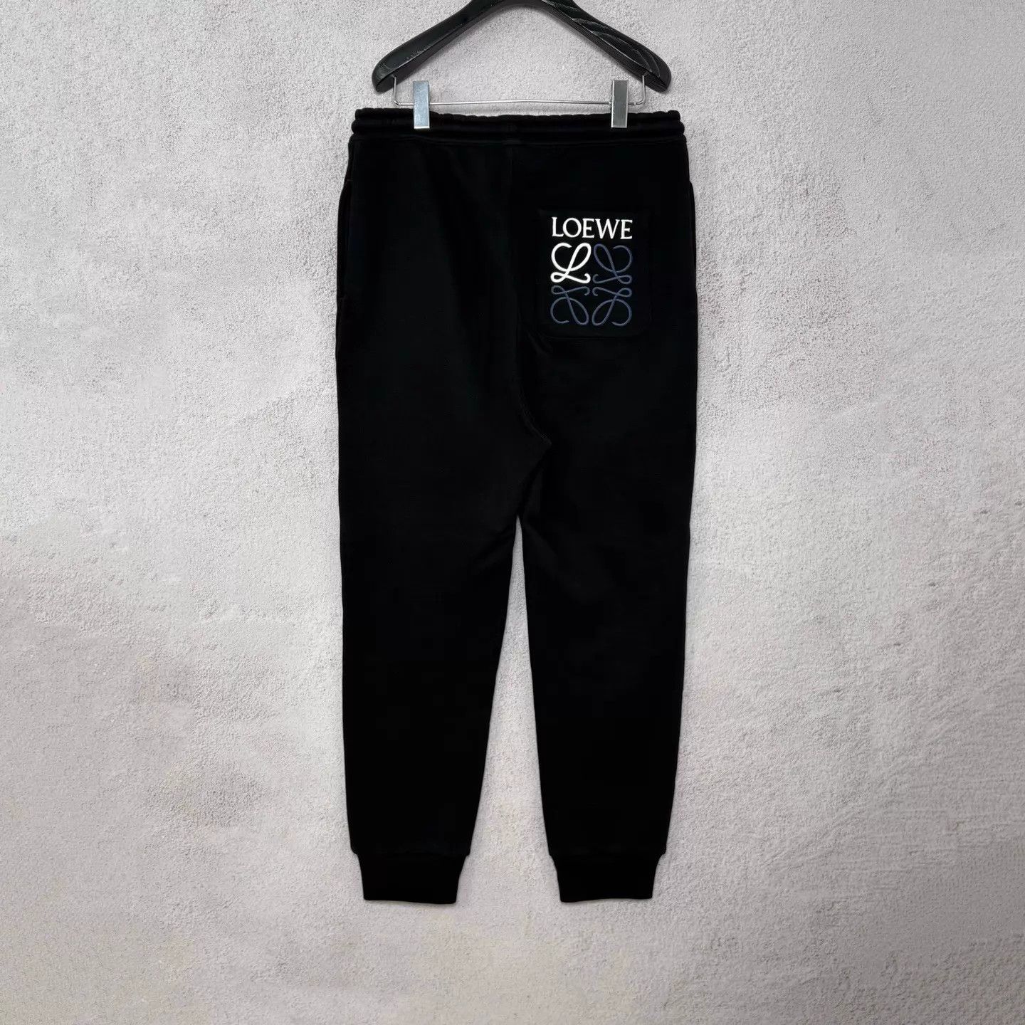 Loewe LOEWE black knit track pants M embroidered logo drawstring Size US 32 / EU 48 - 2 Thumbnail