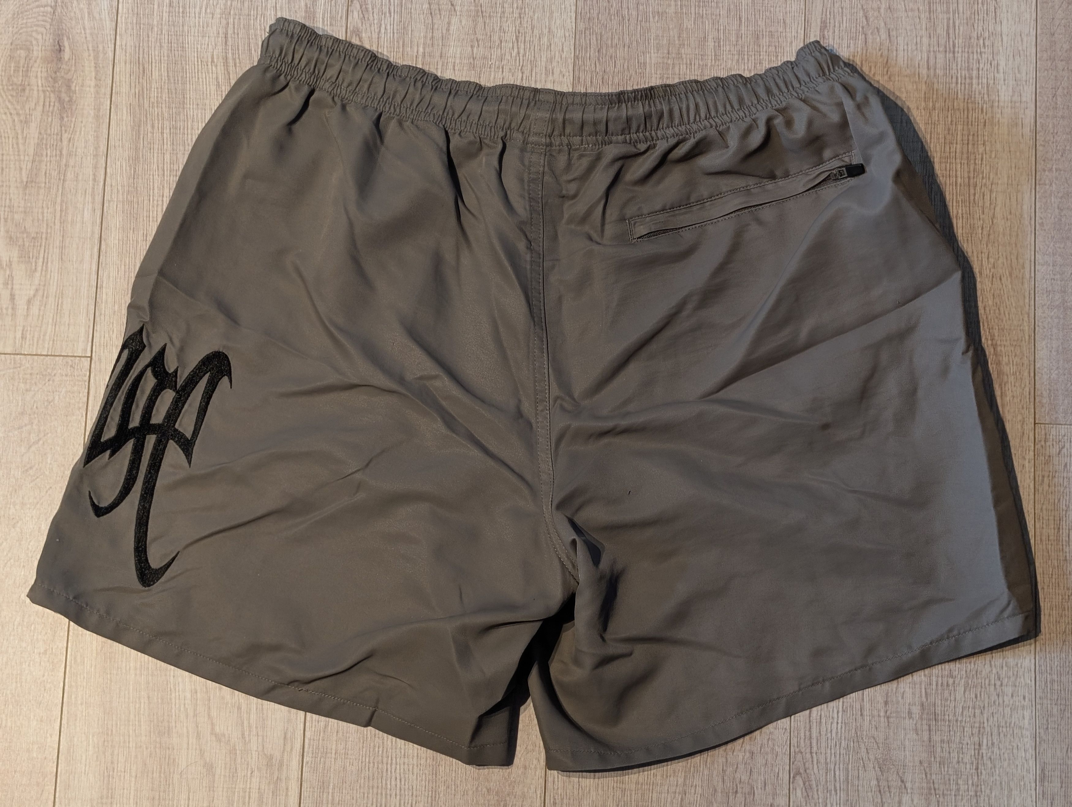 Revenge Revenge Arch Logo drawstring shorts Size US 30 / EU 46 - 2 Thumbnail