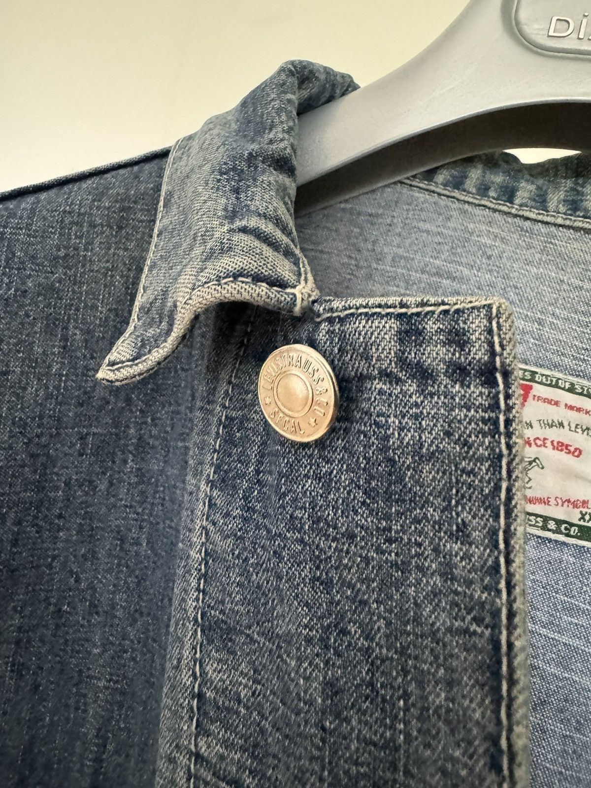 Levi's Vintage 1970 LEVIS Light Denim Jean Jacket Size US XL / EU 56 / 4 - 12 Thumbnail