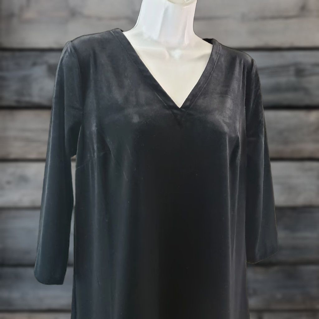 J. Jill J Jill Wearever Collection Womens Velvet Dress Sz Small Petite Black V-Neck Dress Short 3/4 Sleeve Pullover Size S / US 4 / IT 40 - 1 Thumbnail