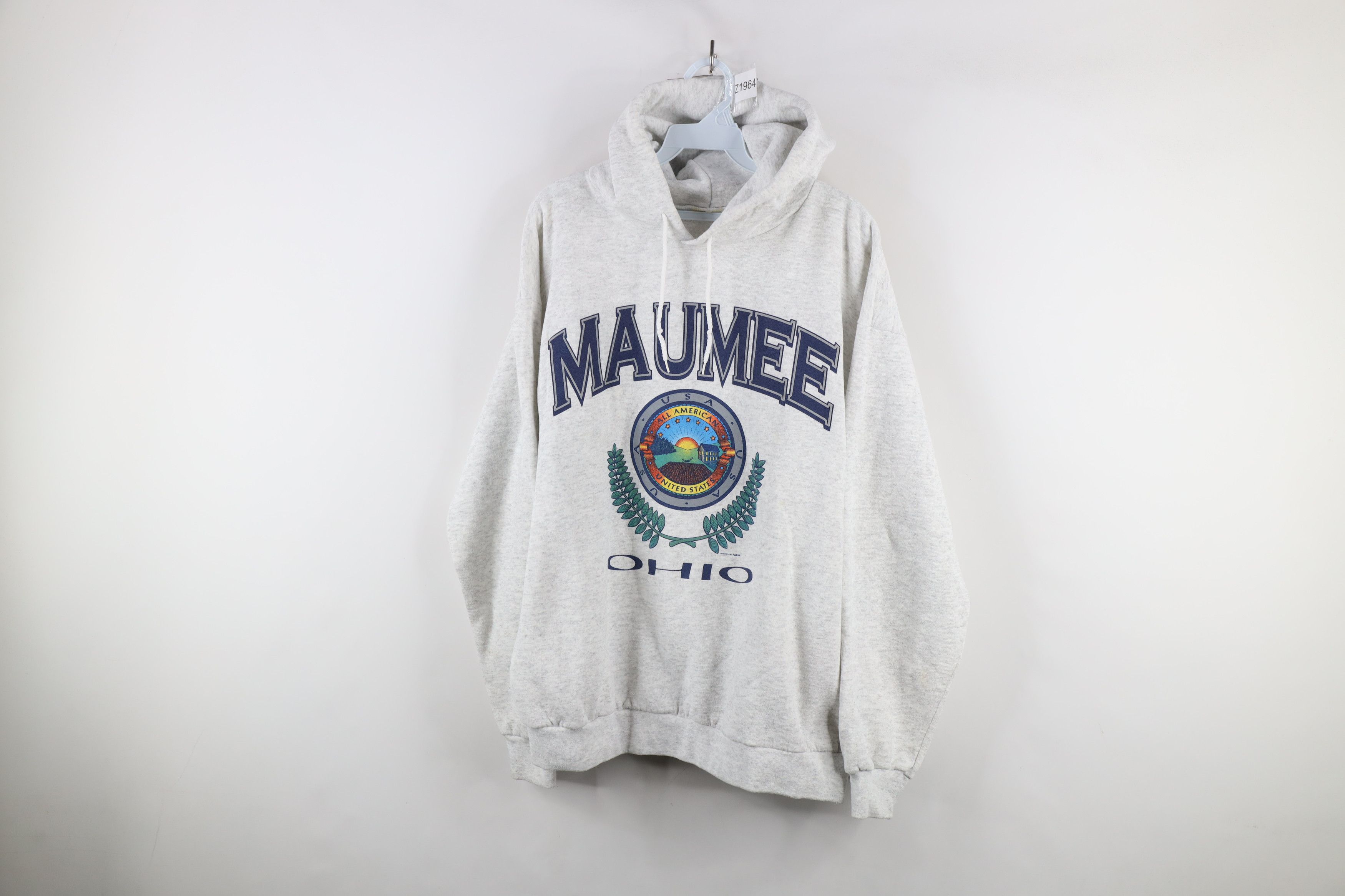 Vintage Vintage 90s Streetwear Maumee Ohio Hoodie Sweatshirt USA Size US XL / EU 56 / 4 - 1 Thumbnail