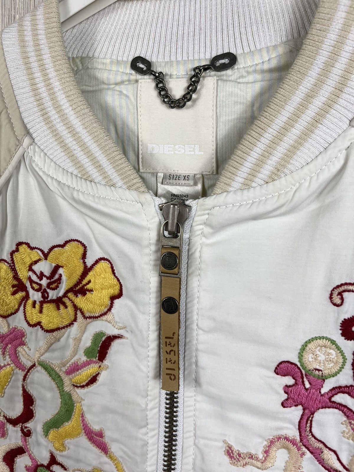 Diesel × Japanese Brand × Vintage Vintage Diesel y2k Japanese style vest zip jacket floral Size US XS / EU 42 / 0 - 10 Thumbnail