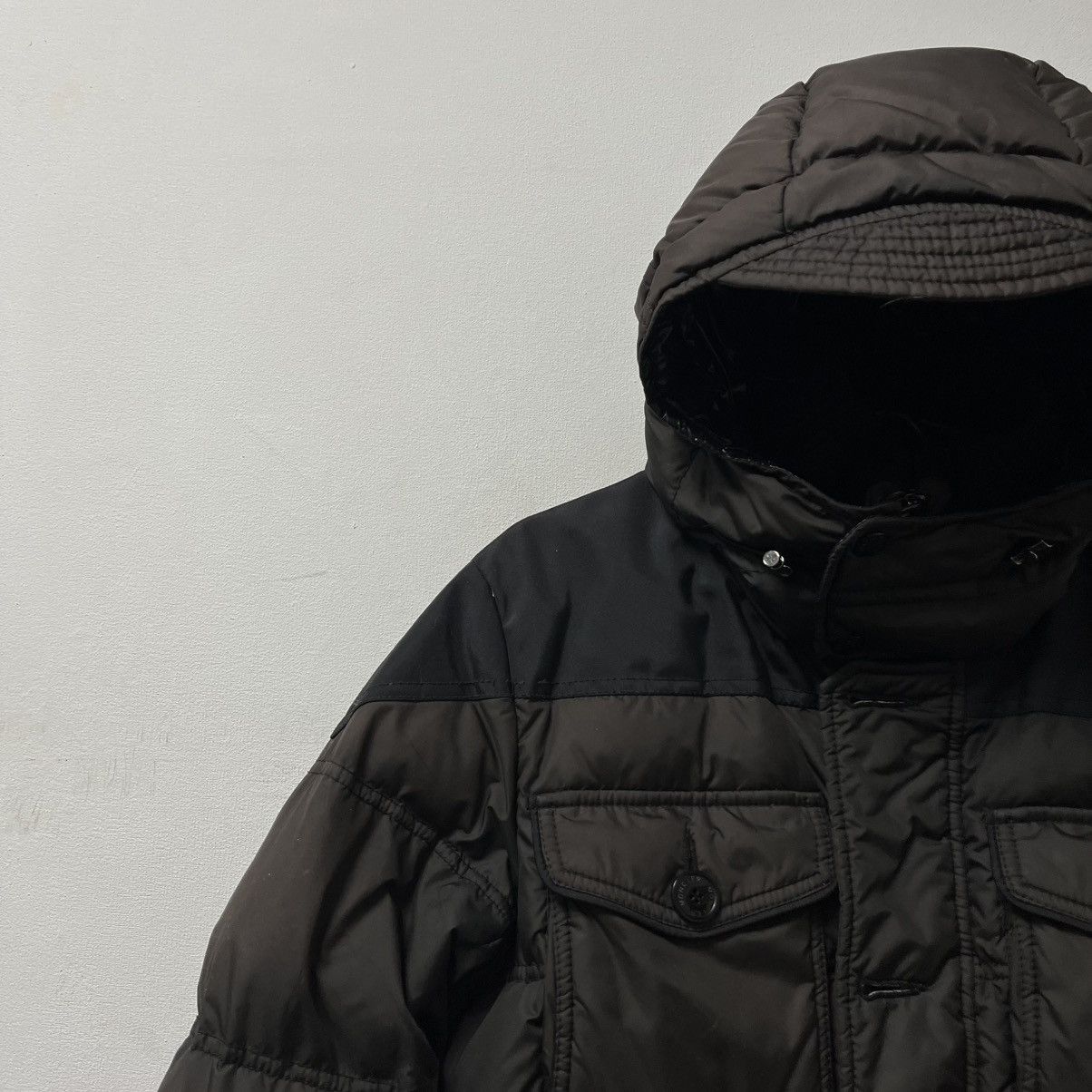 Moncler Moncler Puffer Jacket Big Logo Size US S / EU 44-46 / 1 - 3 Thumbnail