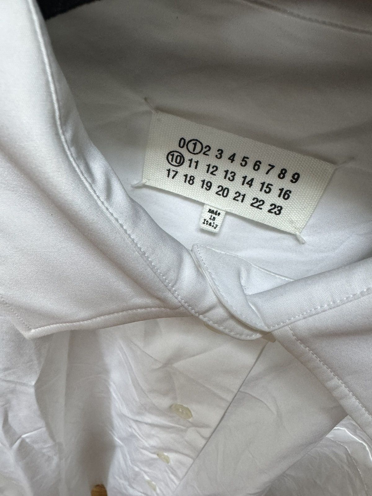 Maison Margiela TAILORED OVERSIZE WHITE BUTTON DOWN MARGIELA DRESS SHIRT Size US S / EU 44-46 / 1 - 2 Thumbnail