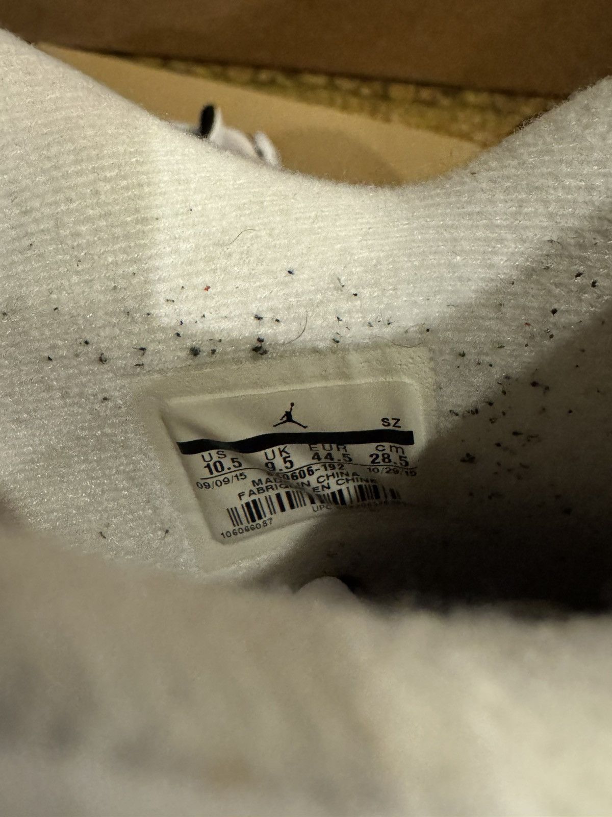 Jordan Brand × Nike Jordan 4 Cement Size 10.5 Size US 10.5 / EU 43-44 - 7 Thumbnail