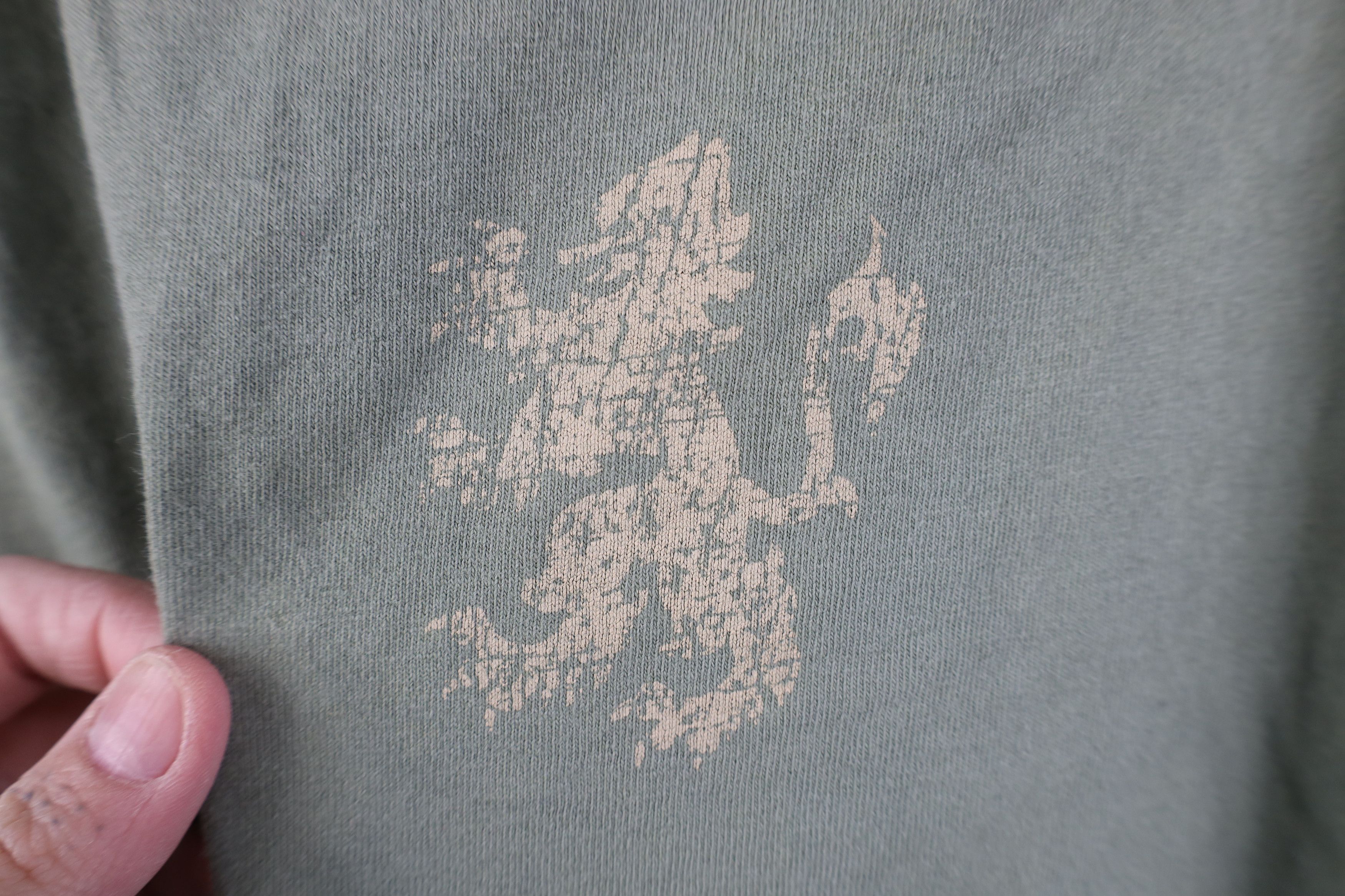 Vintage Vintage 90s Lion EE Long Sleeve T-Shirt Green Cotton Size US XL / EU 56 / 4 - 5 Thumbnail