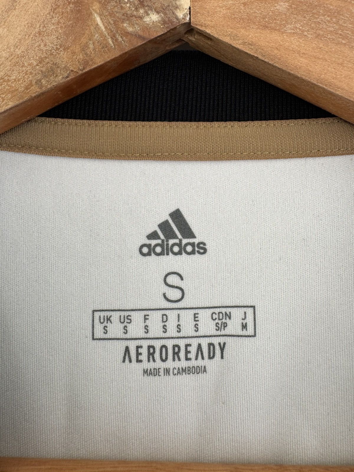 Adidas Aberdeen 2020-2021 Away Soccer Jersey Football Shirt Kit Size US S / EU 44-46 / 1 - 11 Thumbnail