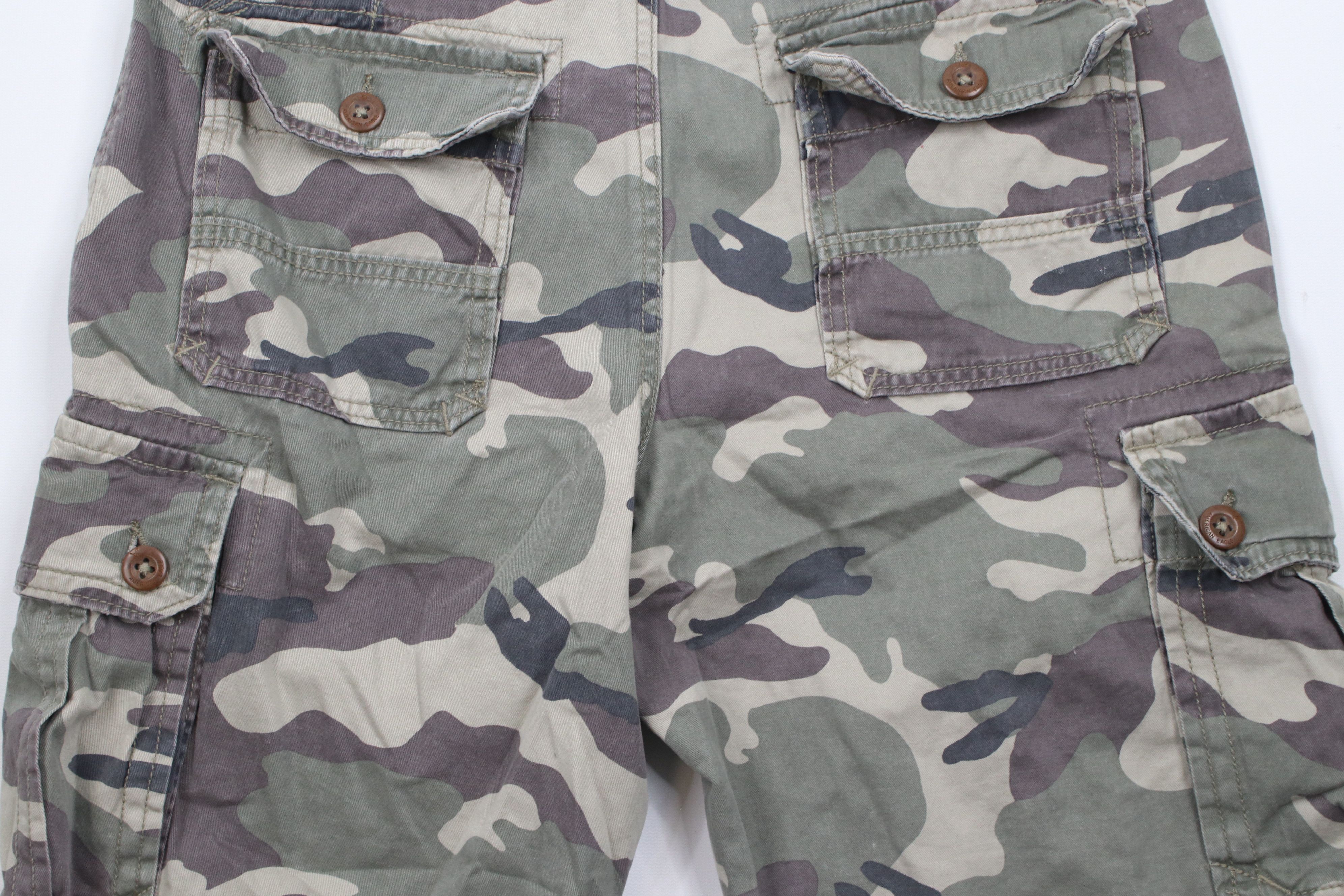 American Eagle Outfitters × Vintage Vintage Y2K American Eagle Outfitters Camouflage Shorts Size US 31 - 12 Thumbnail