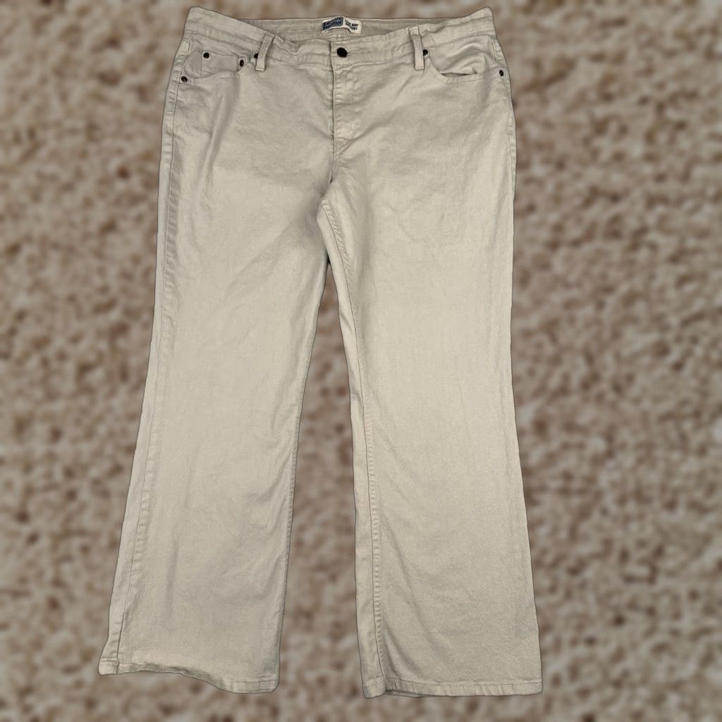 Levi's VINTAGE Levi's Jeans Women 18 Beige Denim Low Rise Bootcut Cotton Medium Wash 38x29 Remains? Size 40" / US 18 - 1 Thumbnail